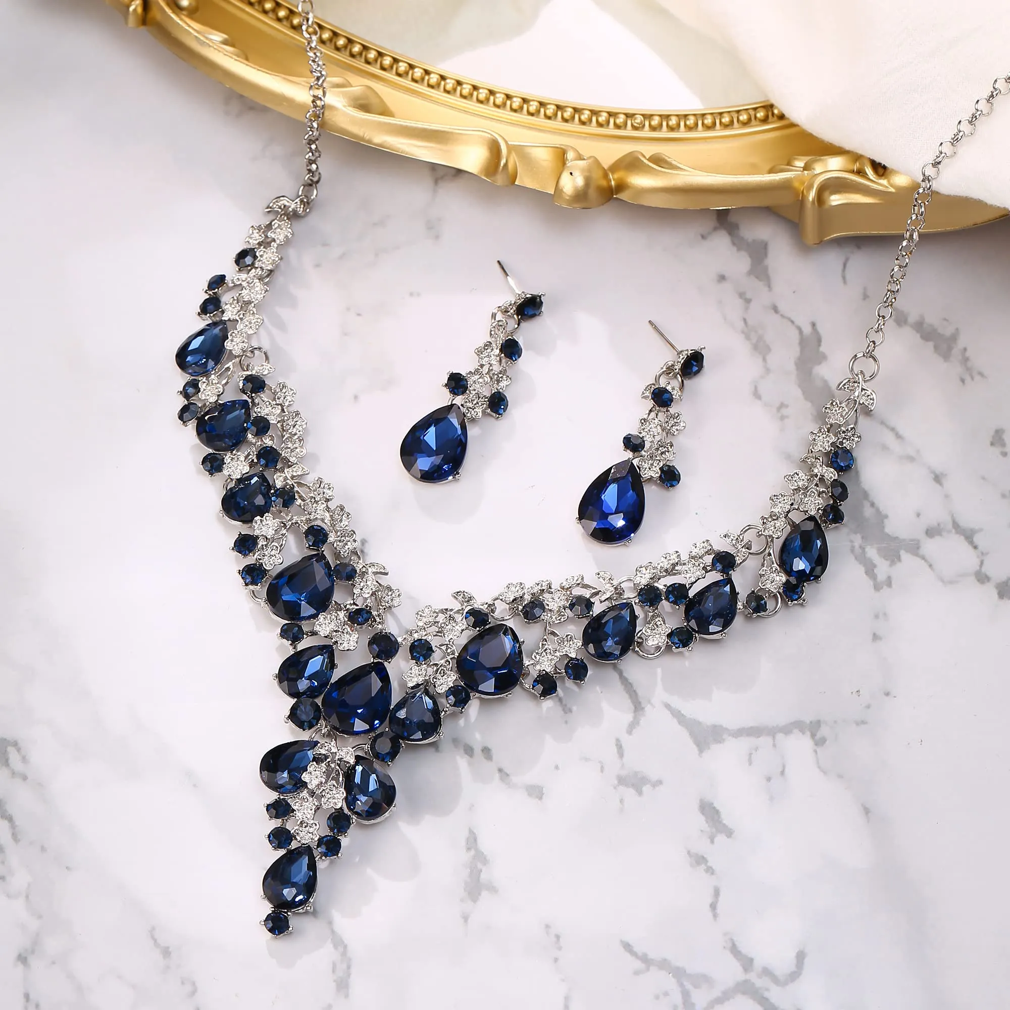Clearine Set Gioielli Sposa Collana e Orecchini a Goccia Strass Cluster, Colore Zaffiro Fondo Argento - immagine 3