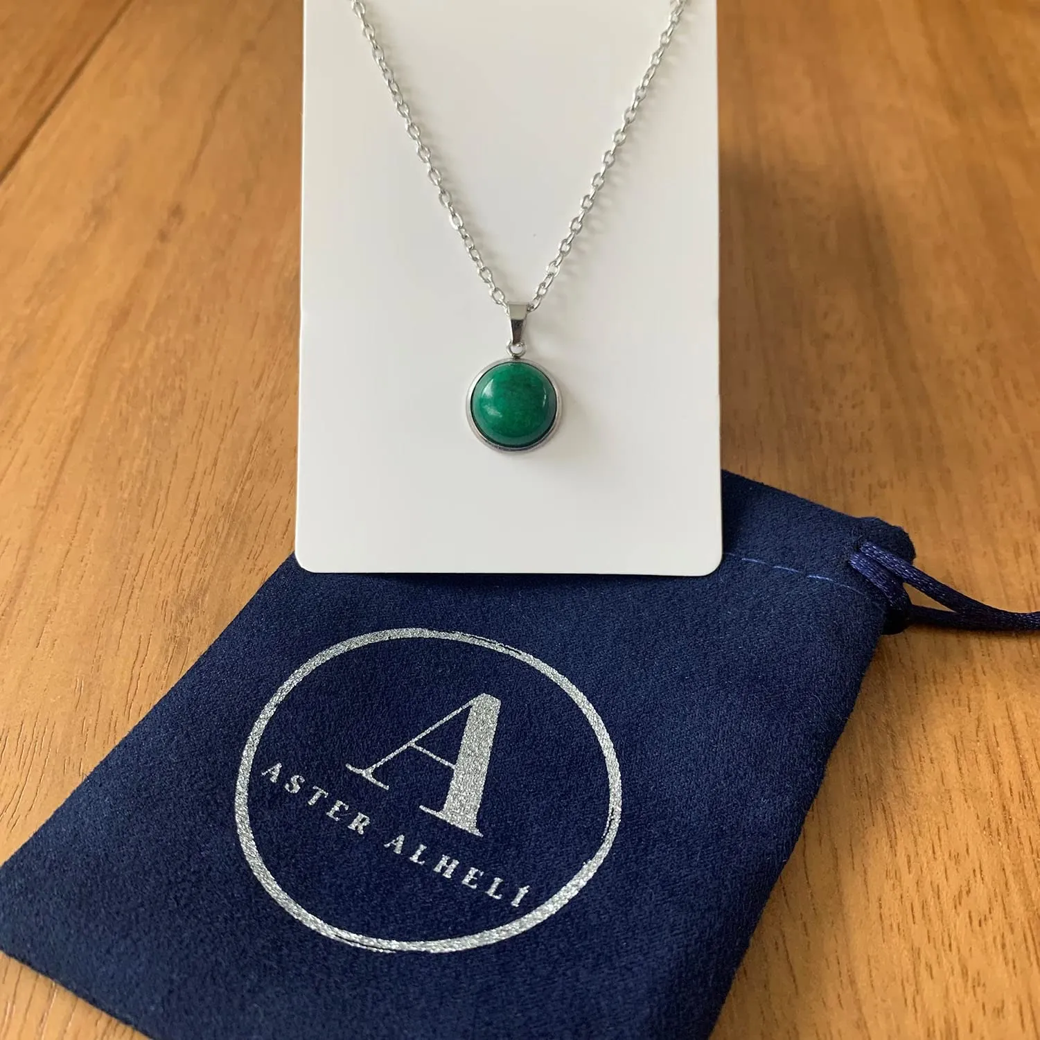 ASTER ALHELÍ Collana Donna in Acciaio Inox Argentato con Ciondolo in Pietra Naturale Giada Verde - immagine 6