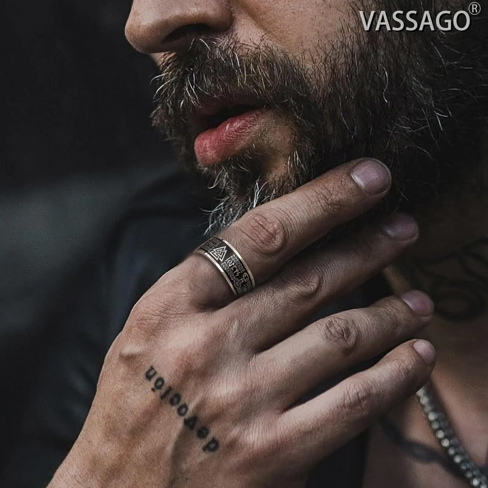 VASSAGO Anello Vichinghi Rune Norrene Mjolnir Vegvisir Bussola Triskele Valknut Elmo di Soggezione Nodo Celtico Triquetra, Misura 7-12 - immagine 2