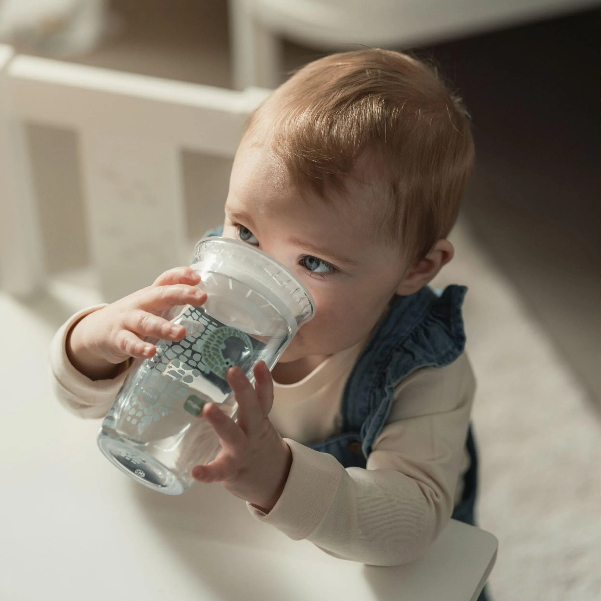MAM Easy to Drink Cup 360°, Bicchiere Antigoccia per Bambini 8+ Mesi, Lilla - immagine 10