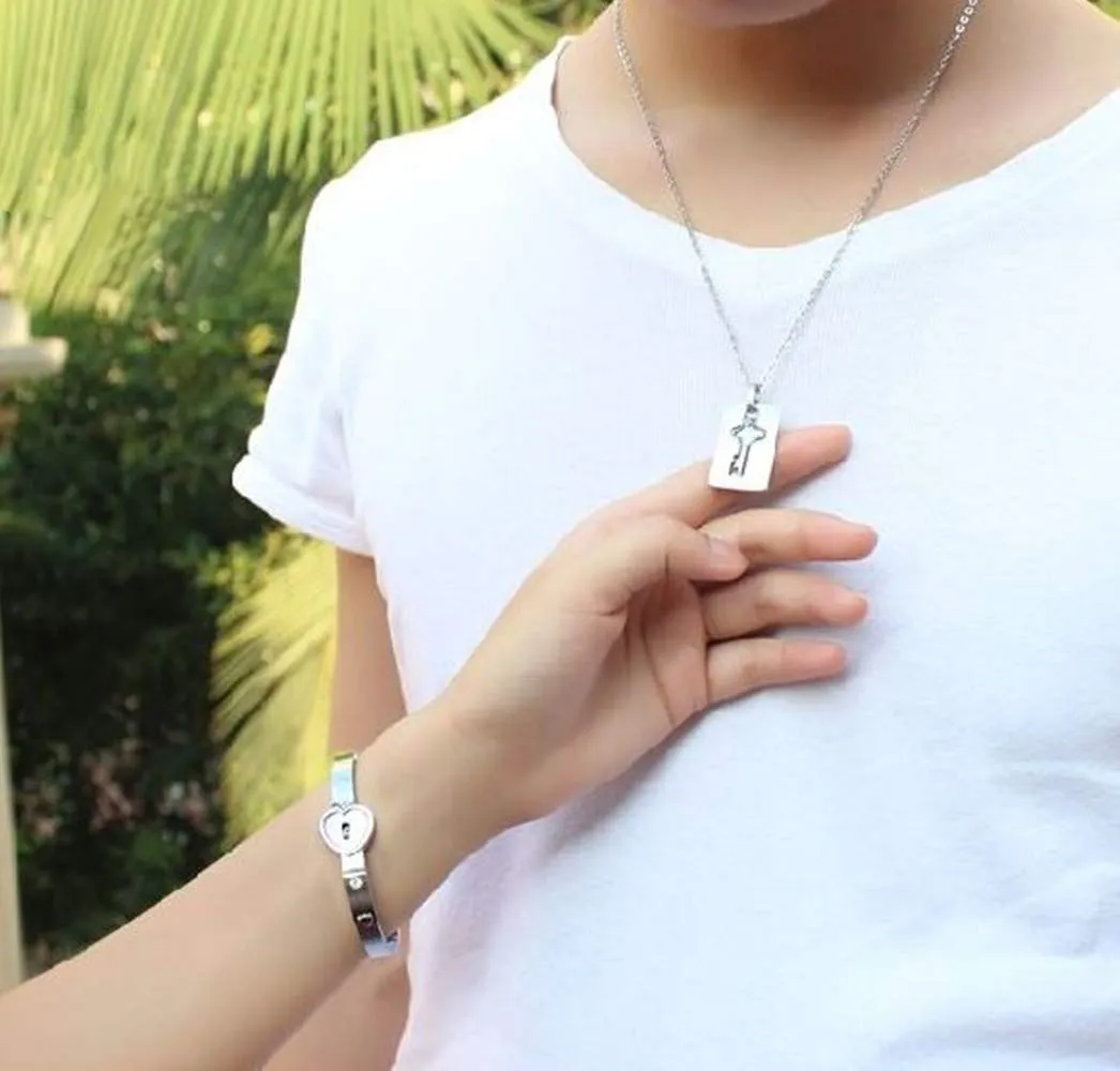 Flongo Set Collana e Bracciale per Coppia in Acciaio Inossidabile Cuore e Chiave, Argento - immagine 5