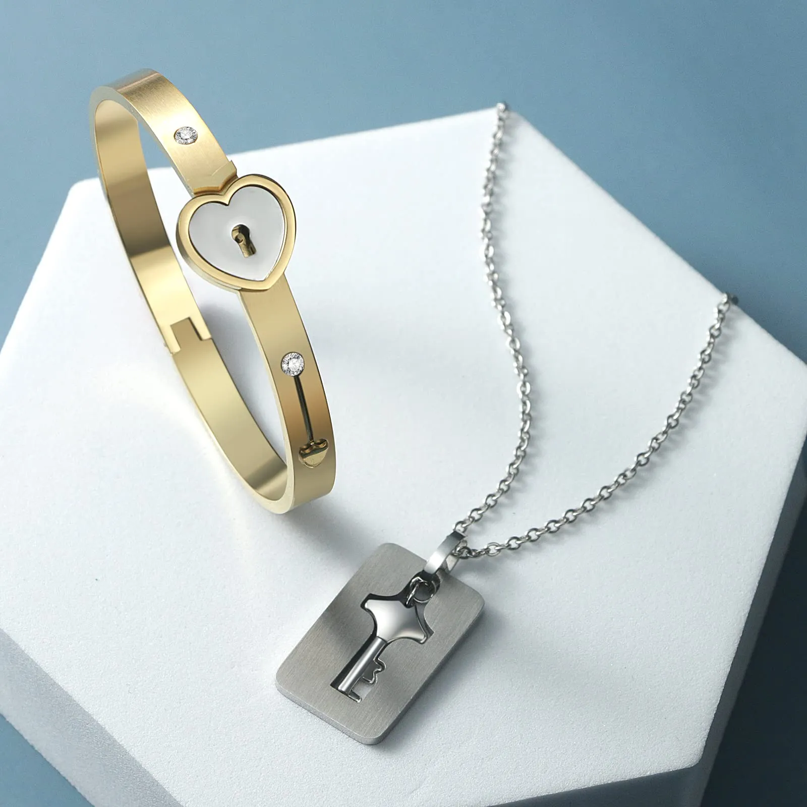 Flongo Set Collana e Bracciale da Coppia in Acciaio Inossidabile Cuore e Chiave - immagine 7