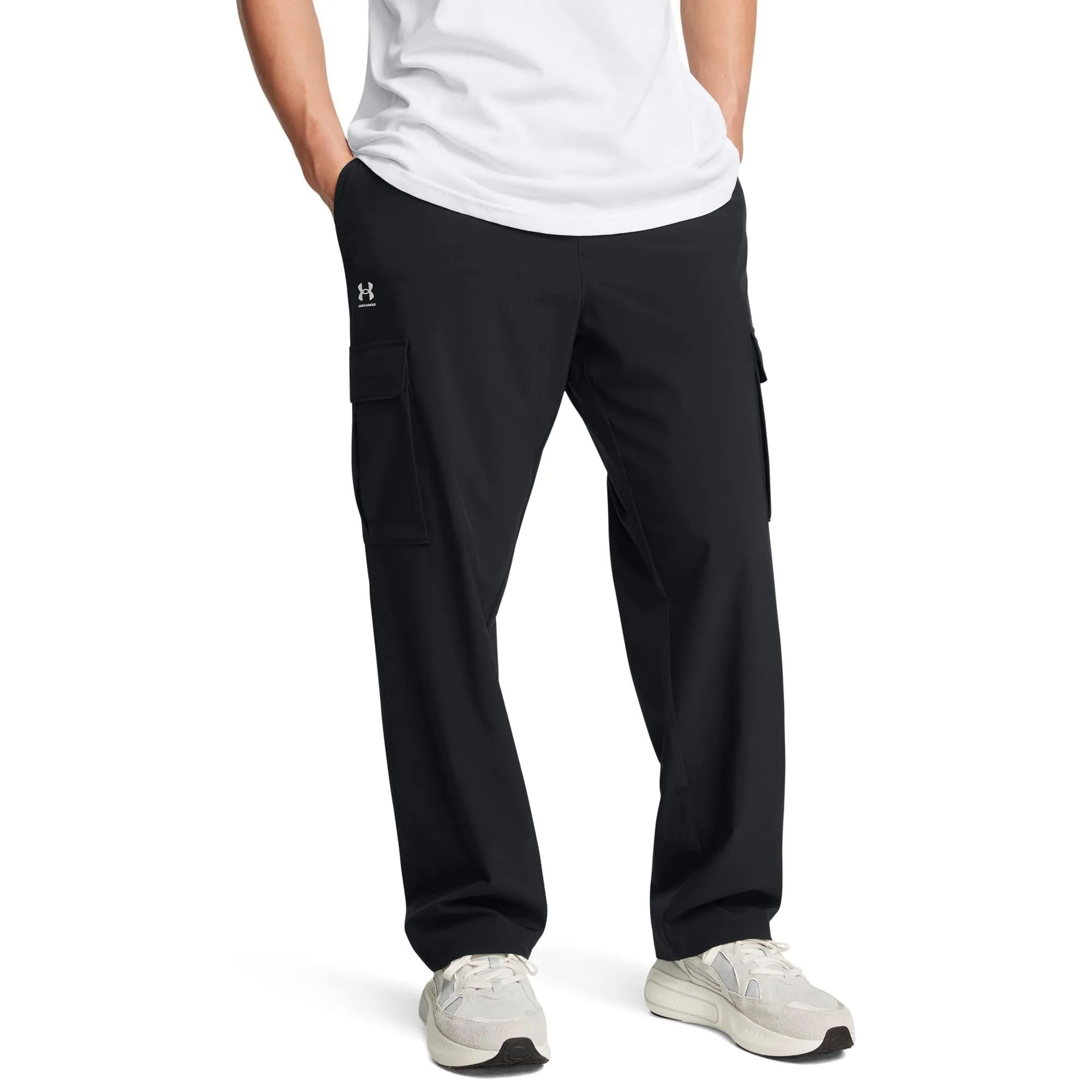 Under Armour Vibe Woven Cargo Pants for Men - Nero - immagine 1