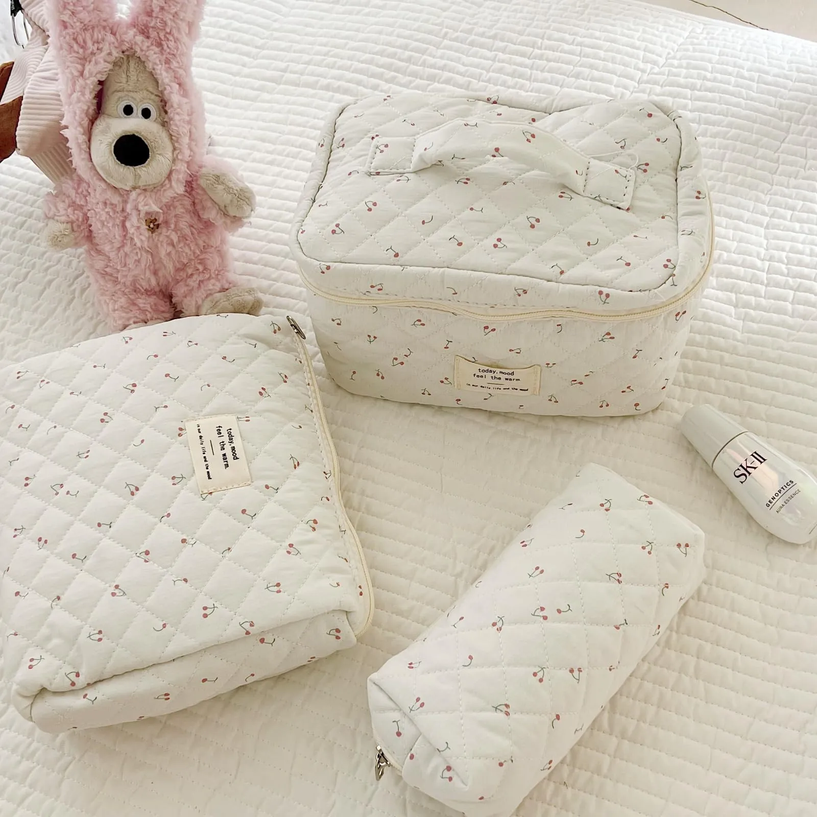Aucuu Beauty Case, Set di 3 Borse da Toilette Trapuntate Floreali in Cotone - immagine 5