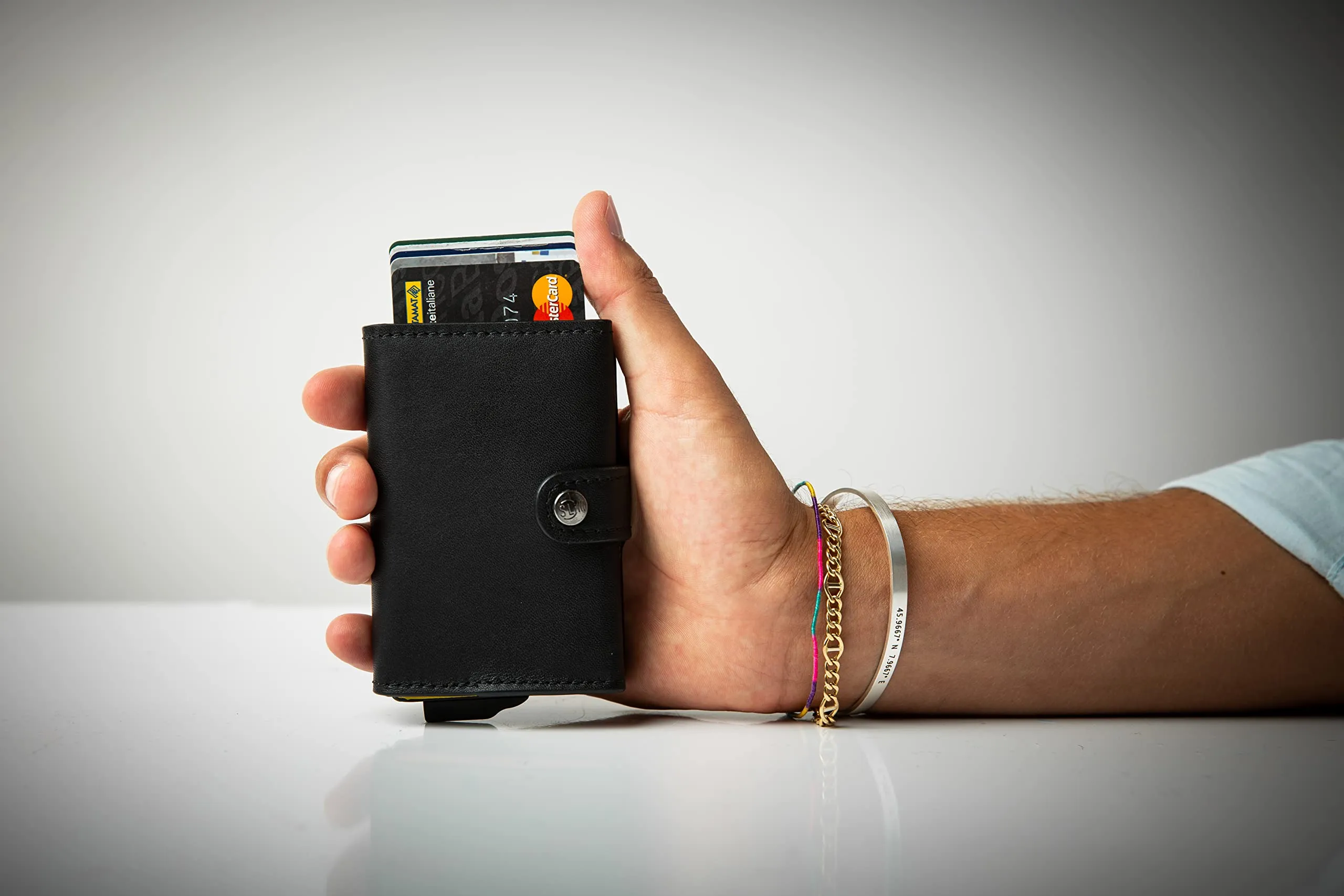 SLim Porta Carte di Credito Rfid in Vera Pelle con Zip, Nero e Blu - immagine 7