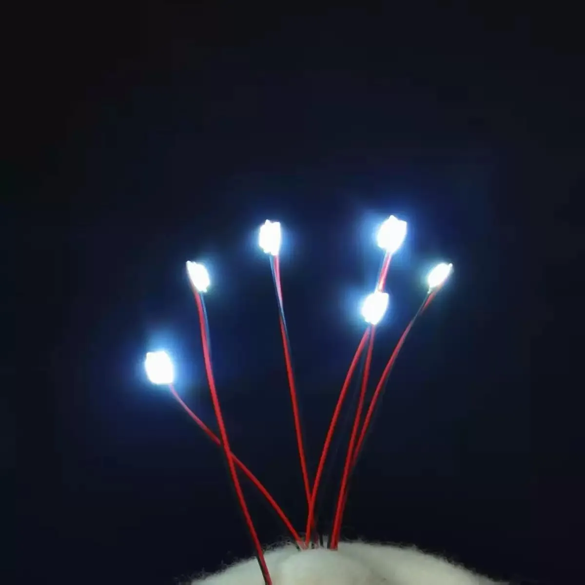 Zenovate 30 Pezzi Micro LED SMD 0805 Pre-cablati 3V, 16 cm - immagine 2