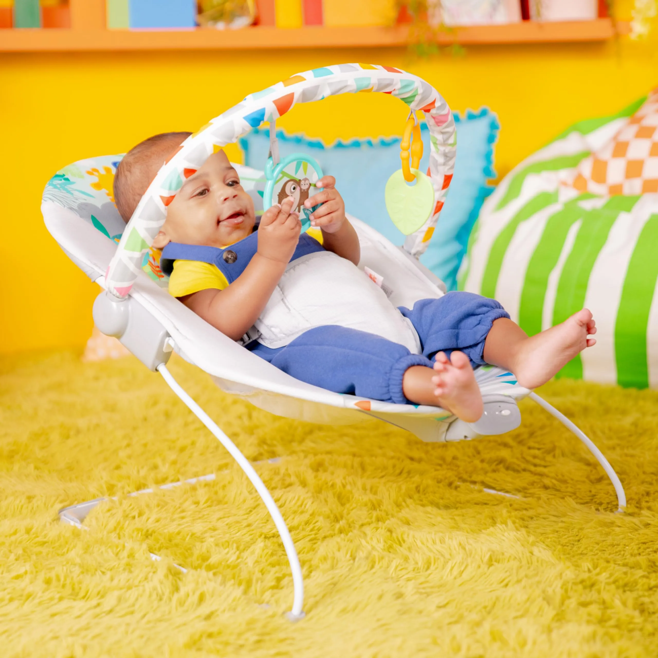 Bright Starts Seggiolino Vibrante Rilassante Safari Fun, 0-6 Mesi fino a 9 kg - immagine 4