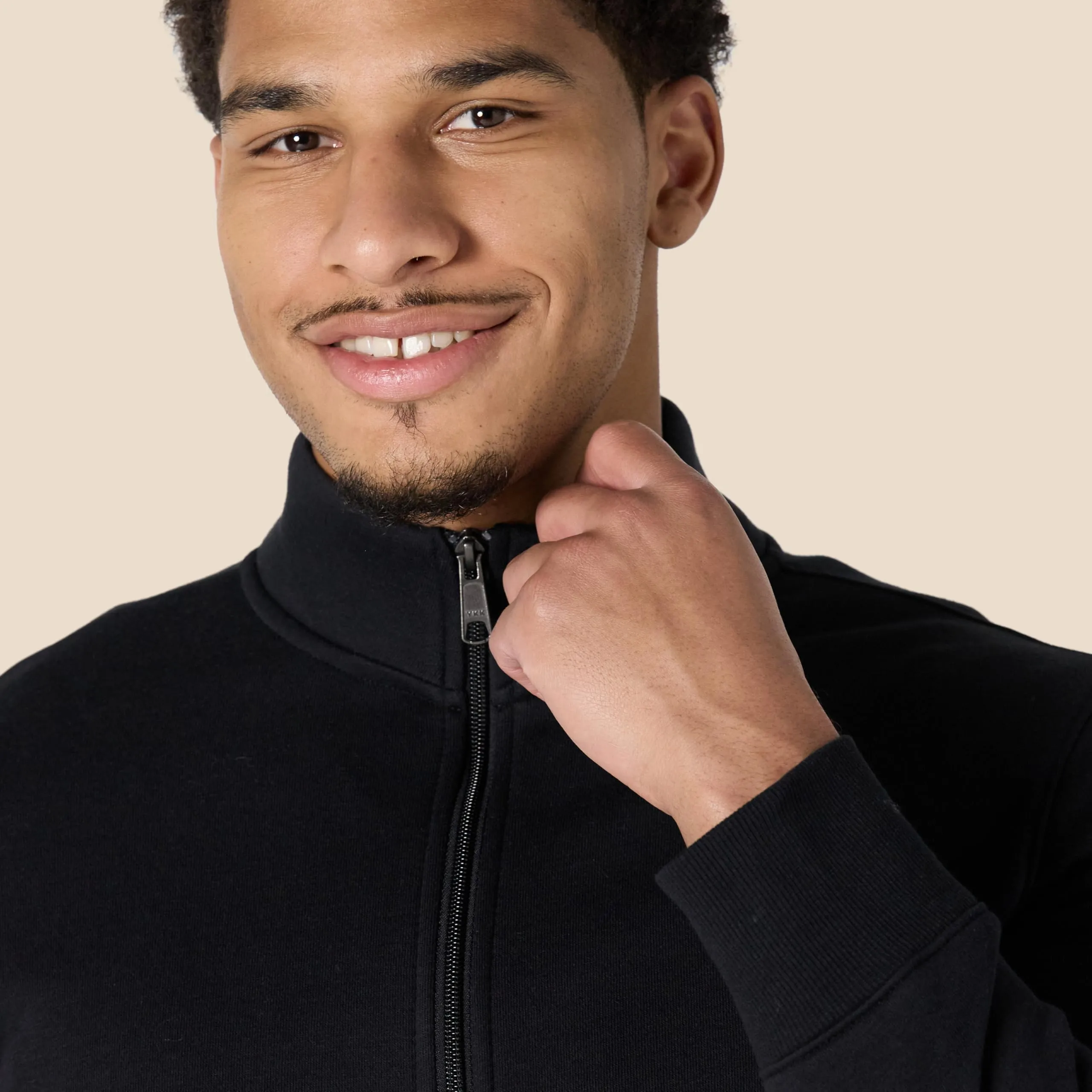 Amazon Essentials Maglione in Pile con Zip Integrale, Nero, M - immagine 5