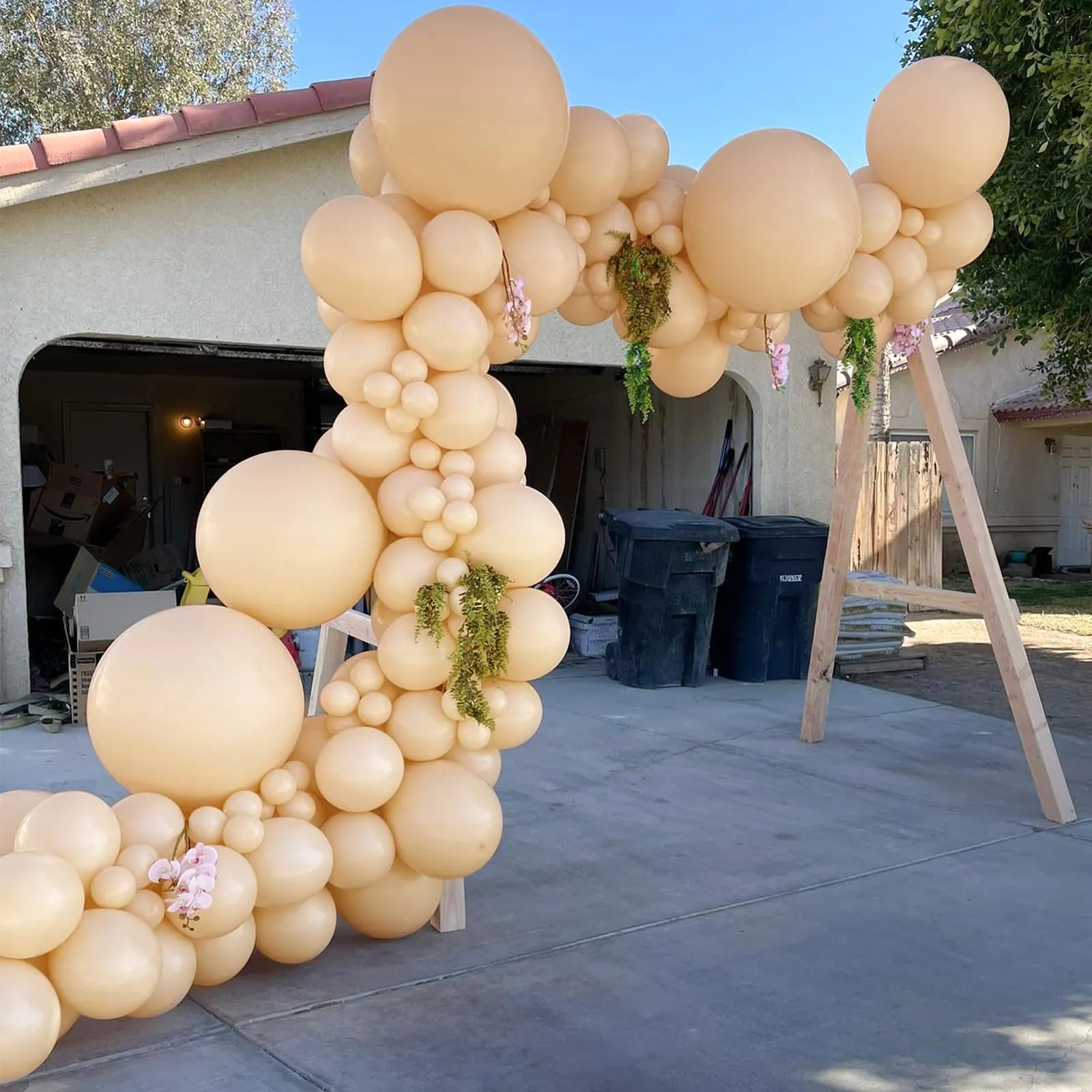 Ousuga Kit Arco di Palloncini Albicocca, 106 pezzi (5, 10, 12, 18 pollici) con Nastro e Accessori - immagine 4