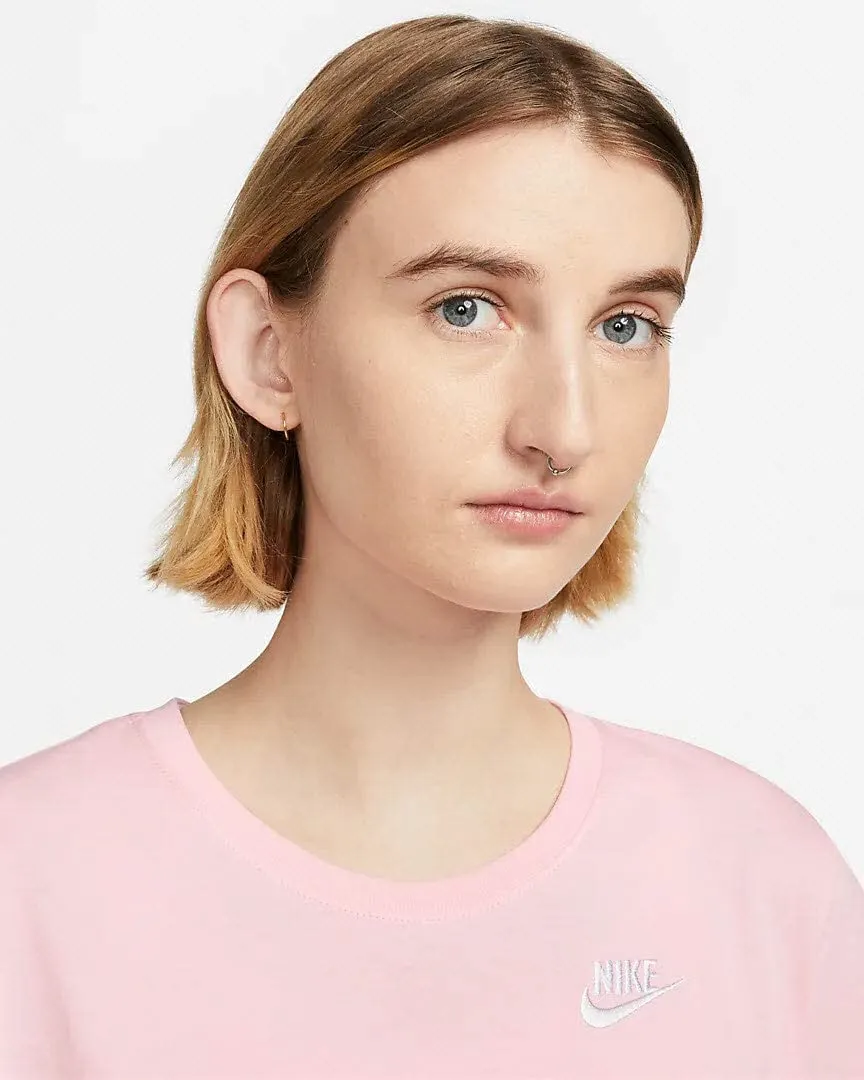 Nike Club Essentials T-Shirt da Donna, Rosa, Taglia S, DX7902-690 - immagine 3