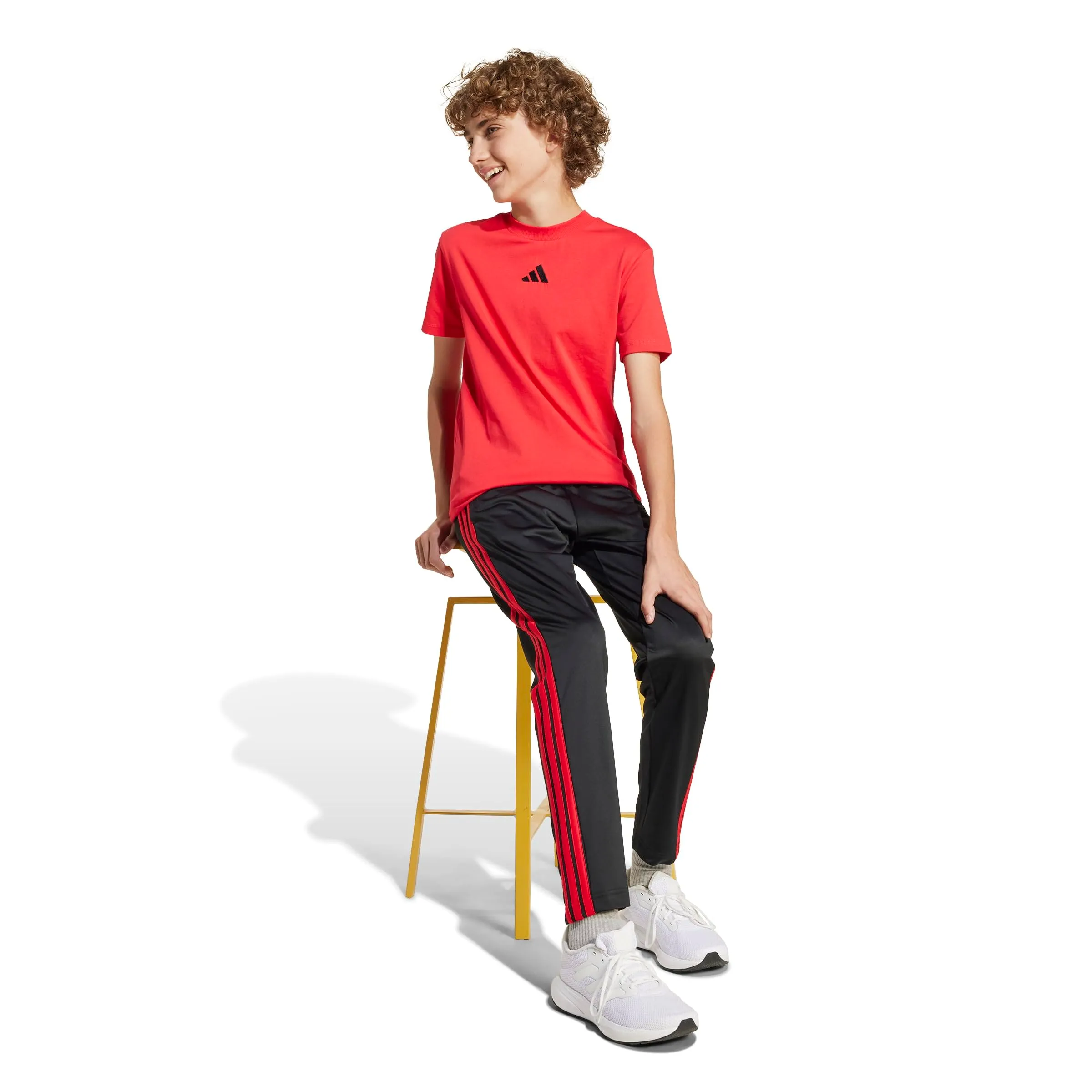 adidas Bambini Essentials T-Shirt - Pure Ruby/Black, 15-16 Years - immagine 6