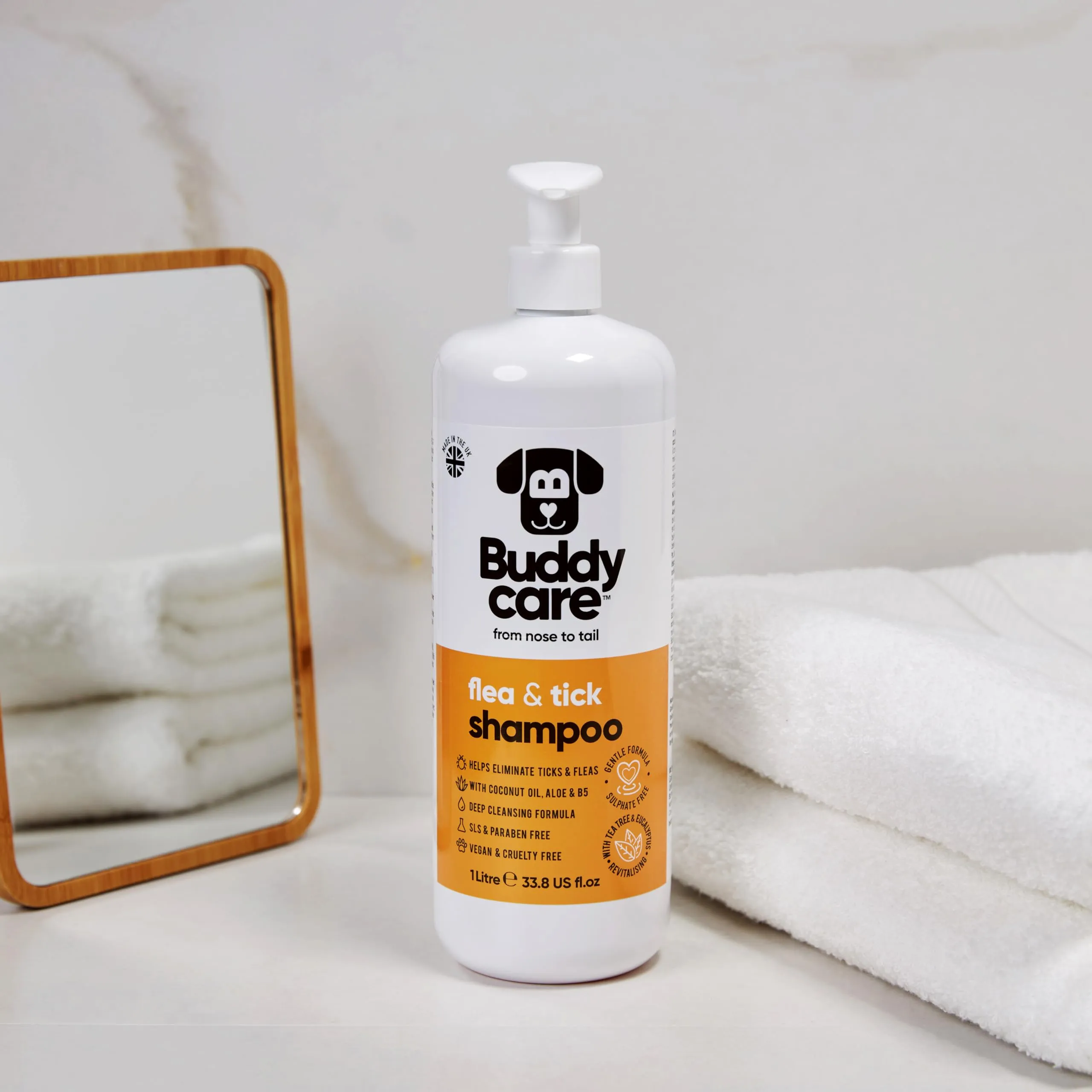 Buddycare Shampoo per Cani Antipulci e Zecche al Tea Tree ed Eucalipto (1L) - immagine 2