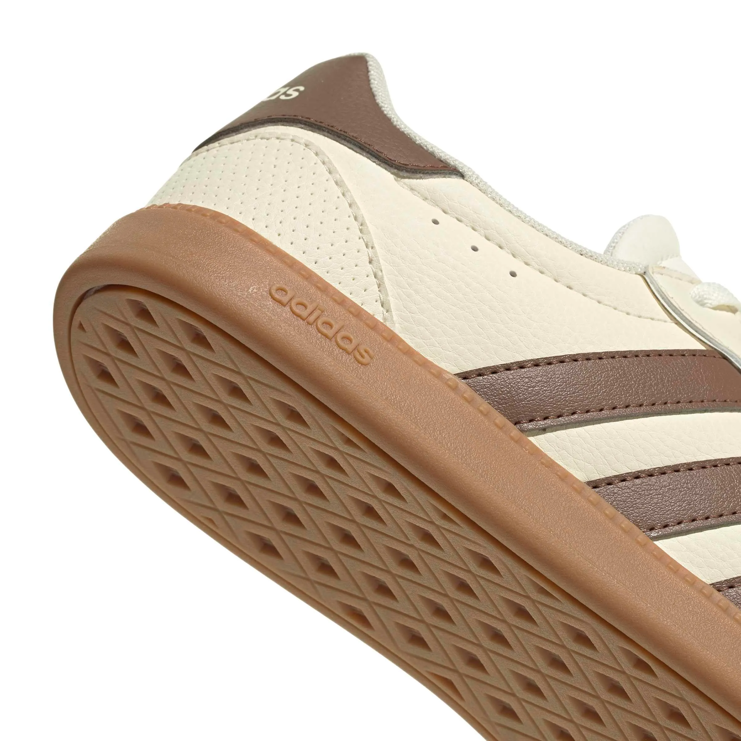 adidas Breaknet Sleek Shoes, Cream White/Preloved Brown/Gum10, 38 EU - immagine 4