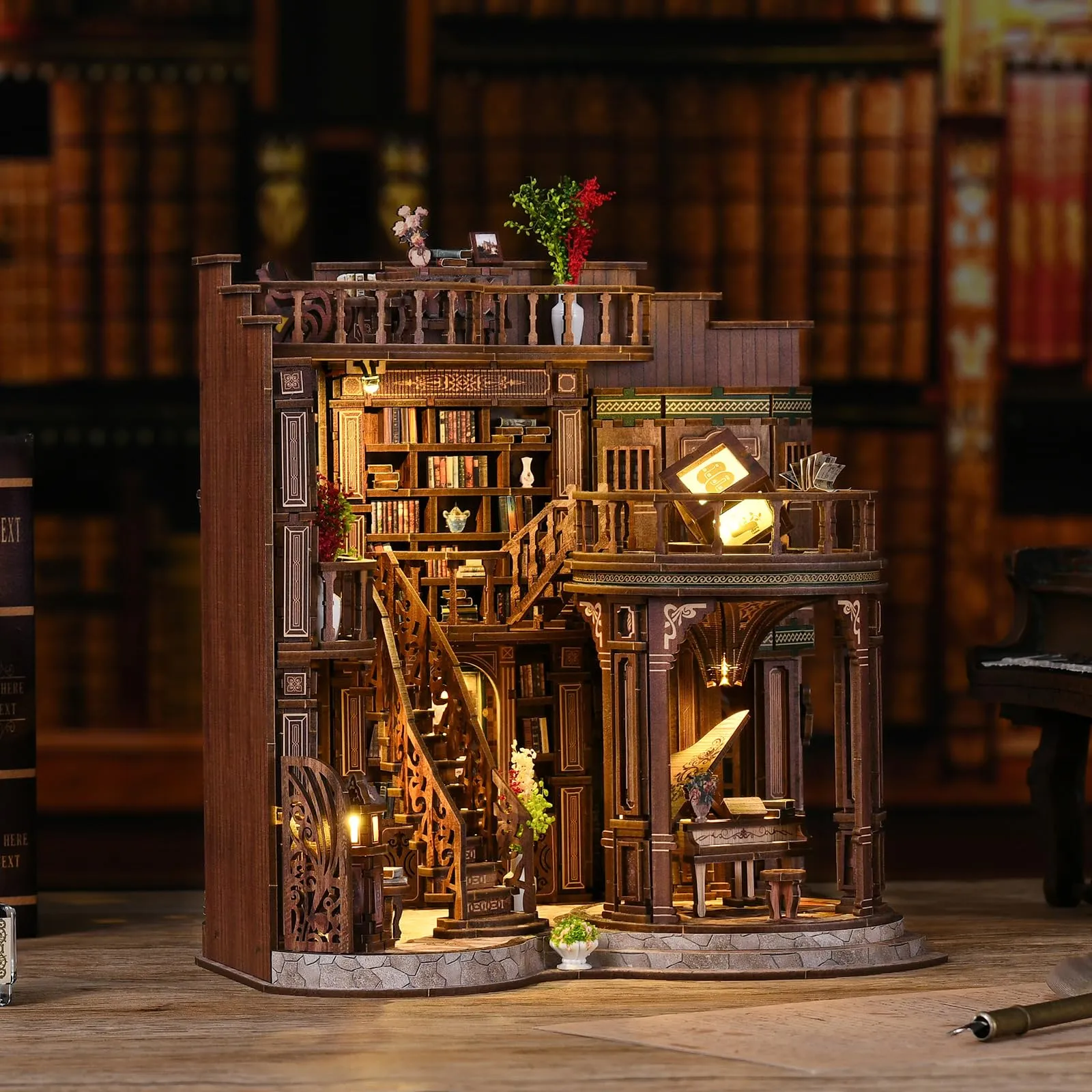 BATTREVO Book Nook Kit - Angolo Lettura da Sogno 3D Wooden Puzzle Bookshelf Decor with LED Light - immagine 3