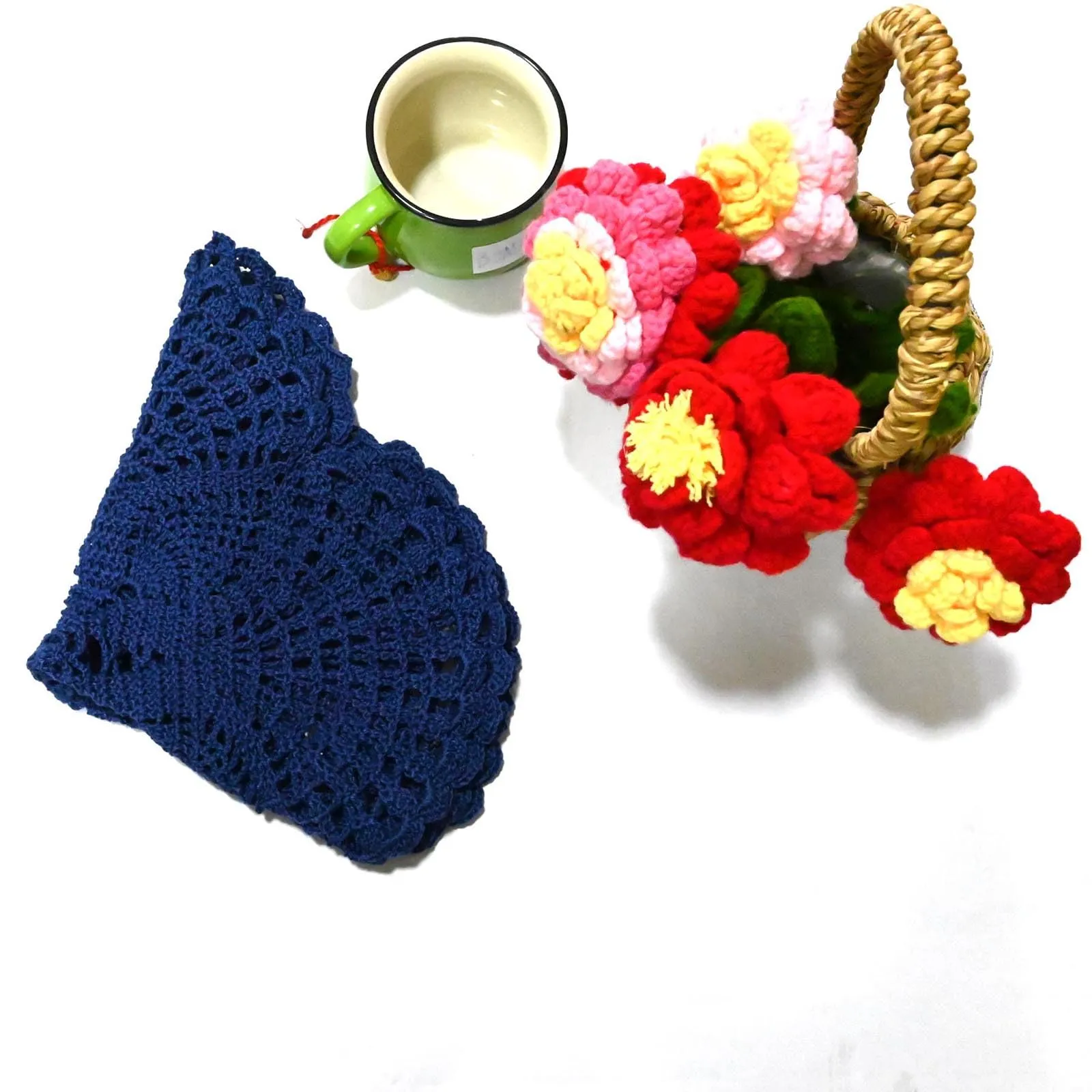 BOMHCS Tovagliette in pizzo all'uncinetto fatte a mano, centrini rotondi a 6 petali motivo floreale, 39,4 cm - 44,5 cm, Blu intenso - immagine 3