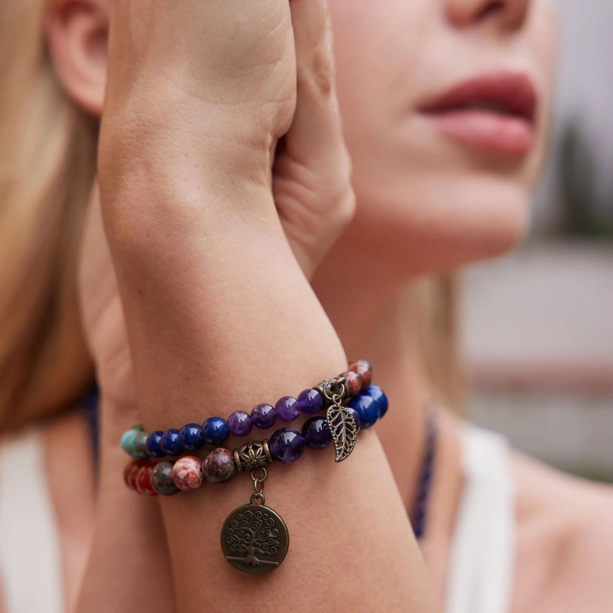 Farfume Braccialetti Chakra da donna con pietre preziose naturali e doppia perla - immagine 3