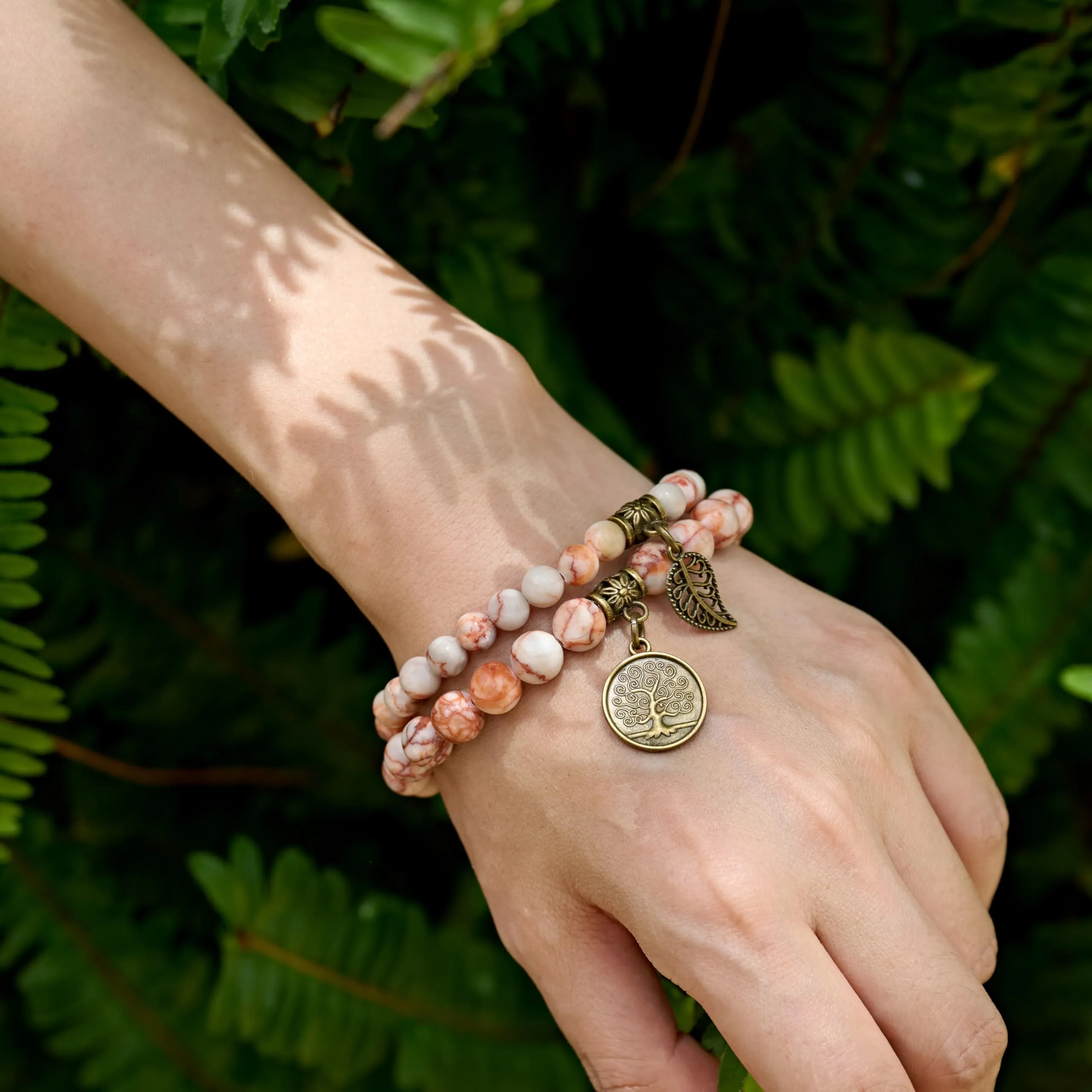 Farfume Bracciali Chakra in Pietre Naturali Giada con Vene Rosse, Set Doppio con Ciondolo Albero della Vita, Taglia Media 18.5cm - immagine 3
