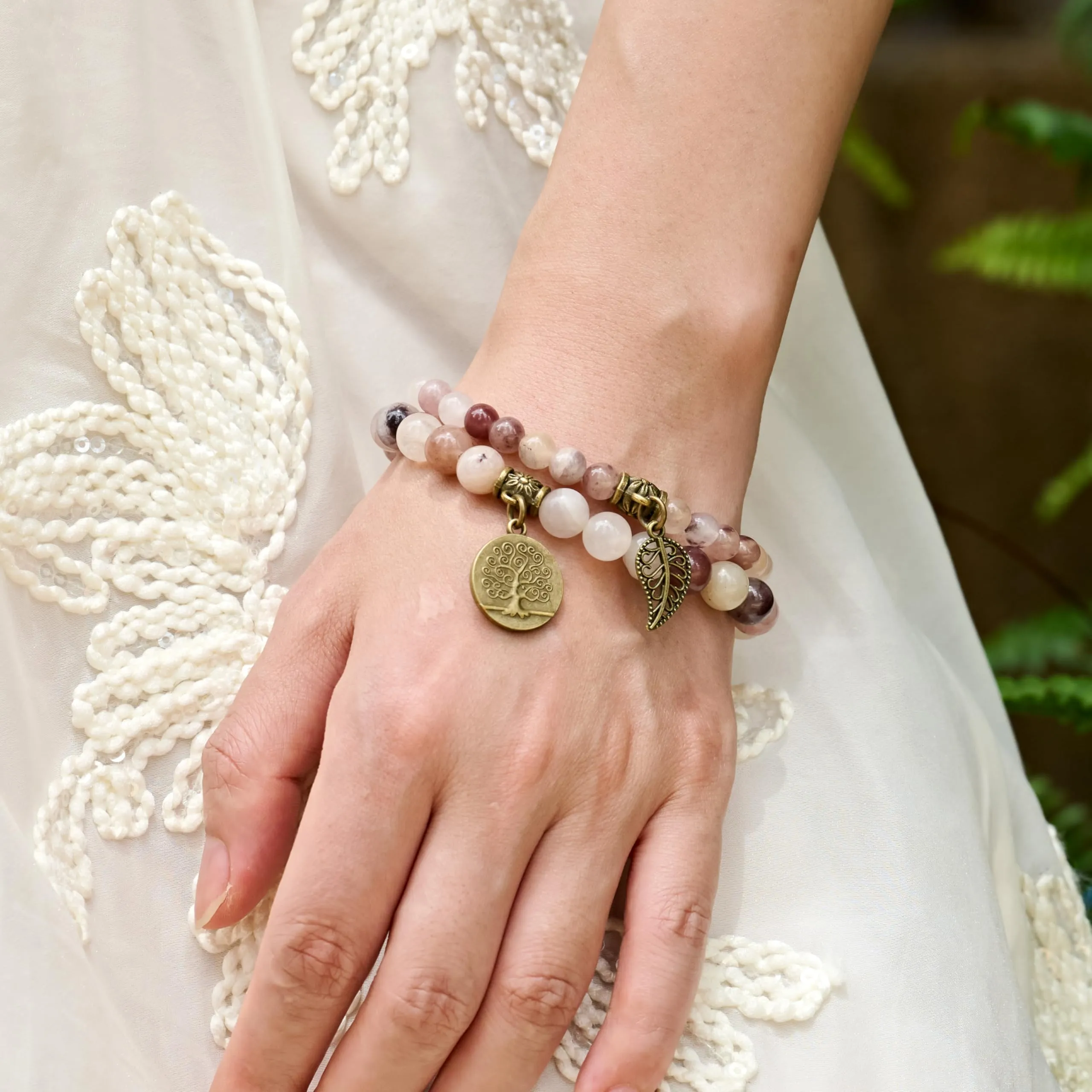 Farfume Bracciali Chakra in Pietre Naturali Giada Viola per Donne, Set Doppio, 18.5cm - immagine 3
