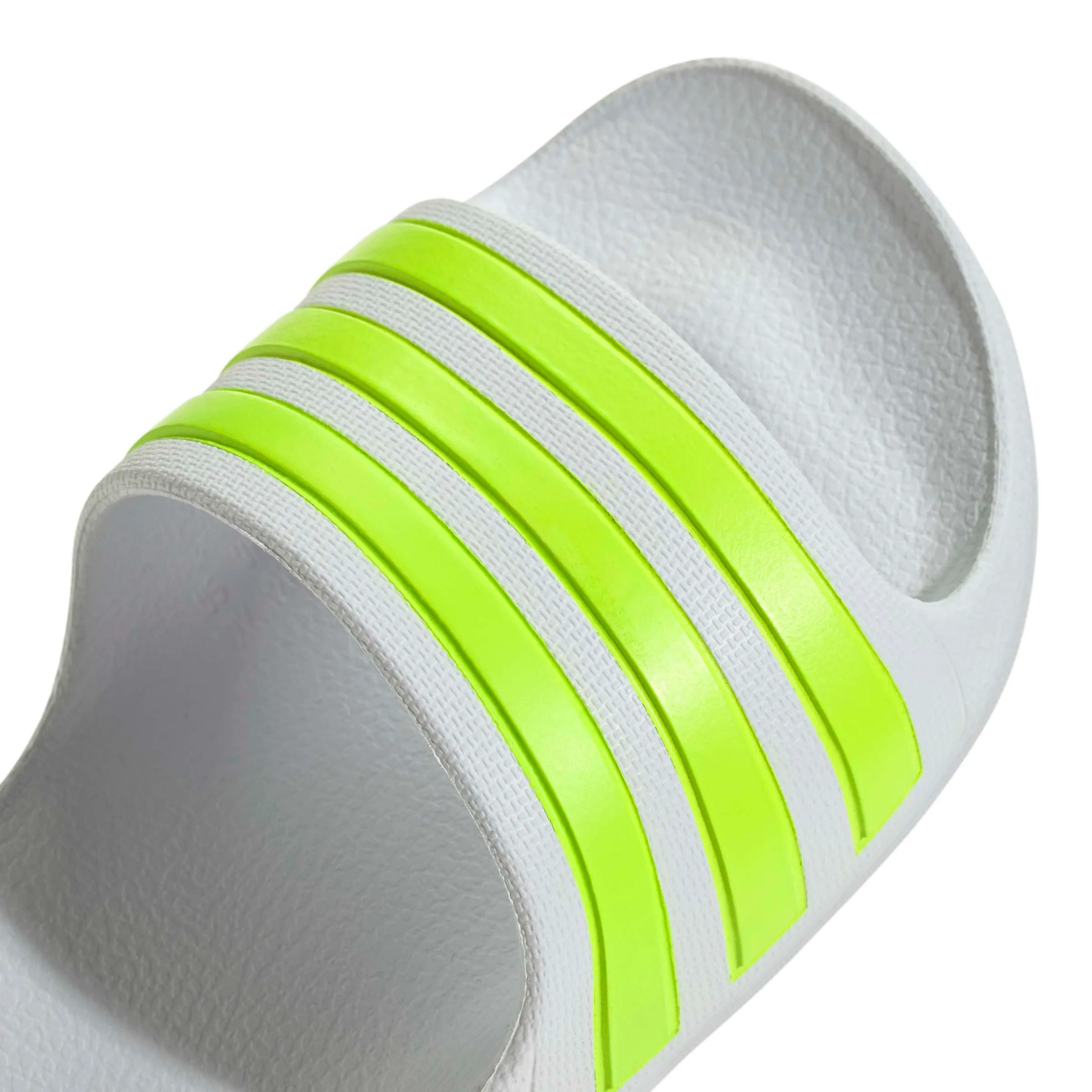 adidas Adilette Aqua Slides Kids, Ftwr White/Solar Slime/Ftwr White, 29 EU - immagine 5