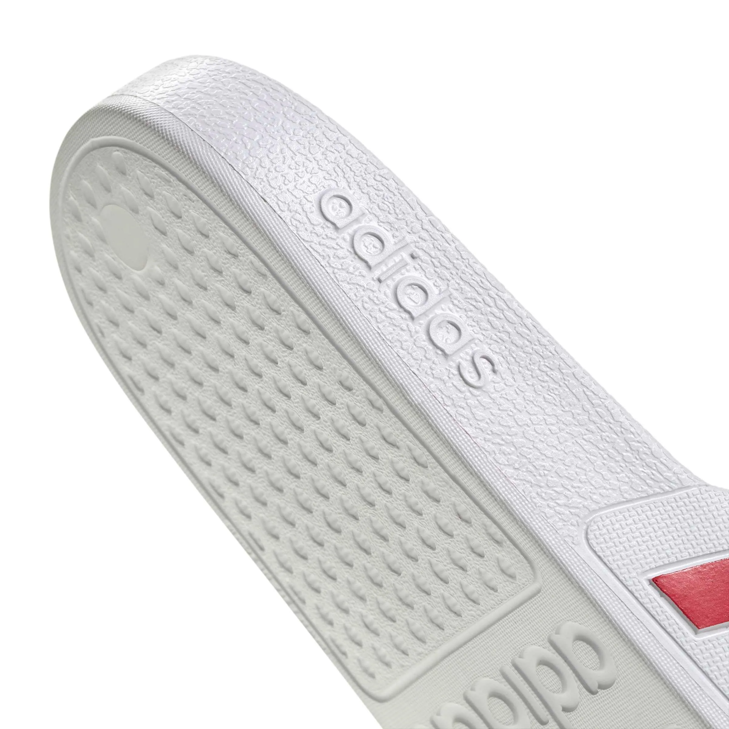 adidas Adilette Aqua Slides - Ftwr White/Team Colleg Red/Ftwr White - 48.5 EU - immagine 6