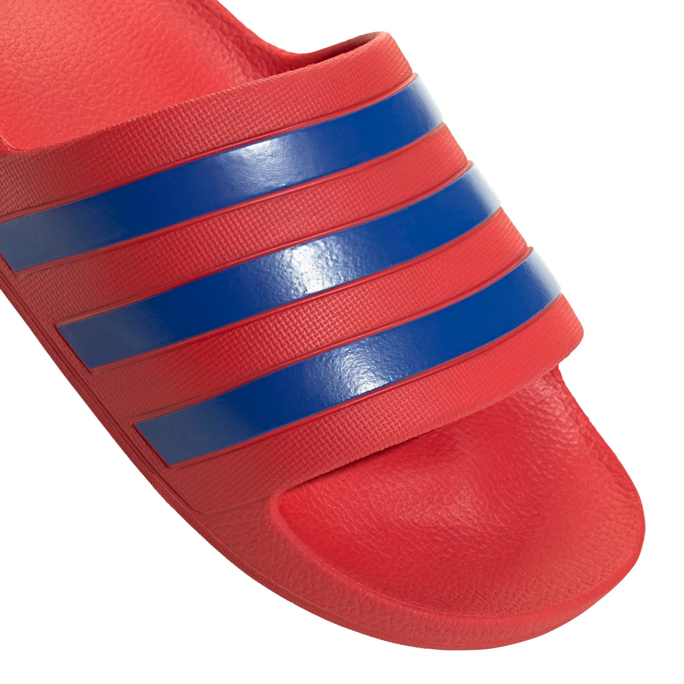 adidas Adilette Aqua Slides - Better Scarlet/Team Royal Blue/Better Scarlet - 43 EU - immagine 4