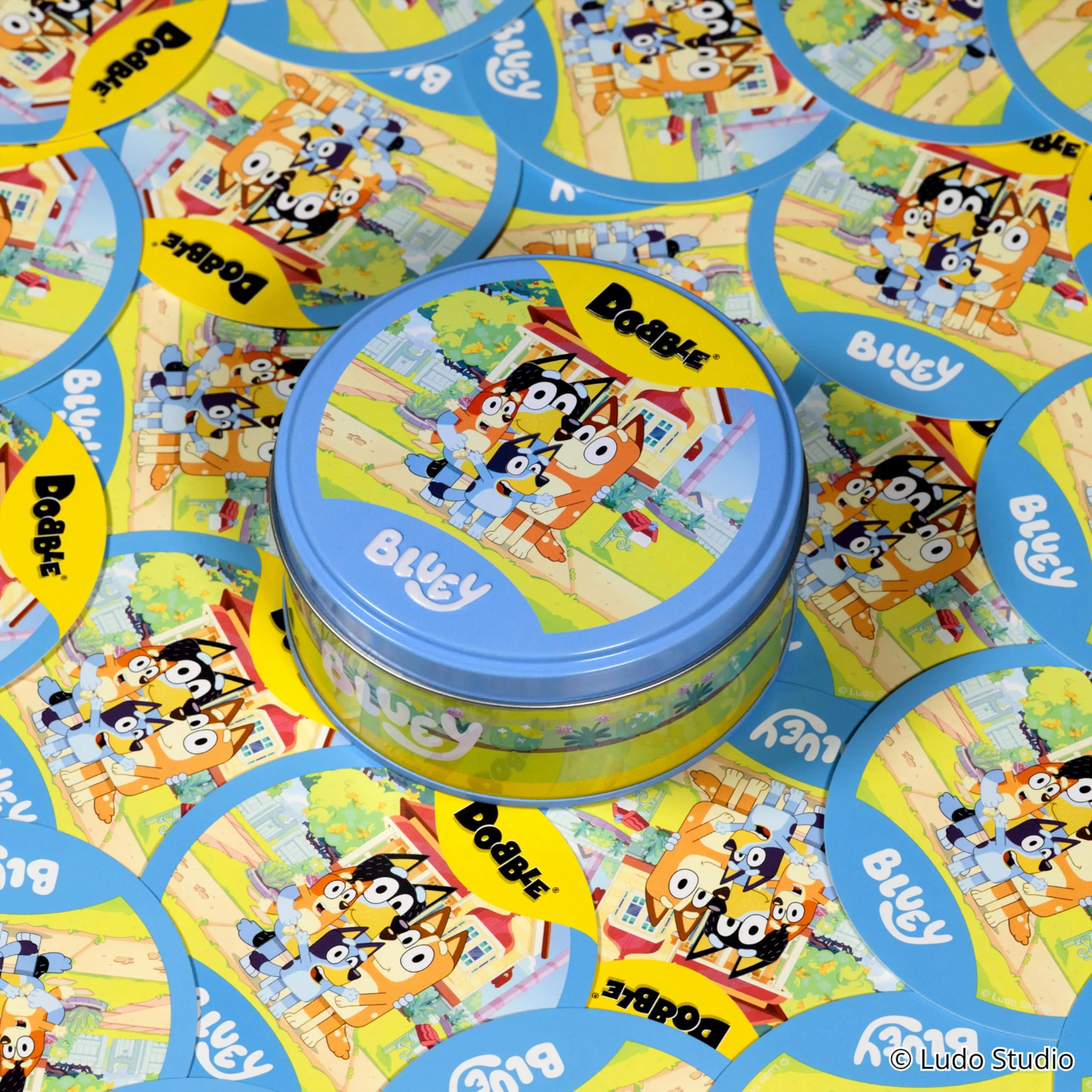 Asmodee Dobble Bluey Carte da Gioco per Famiglie e Amici - immagine 6