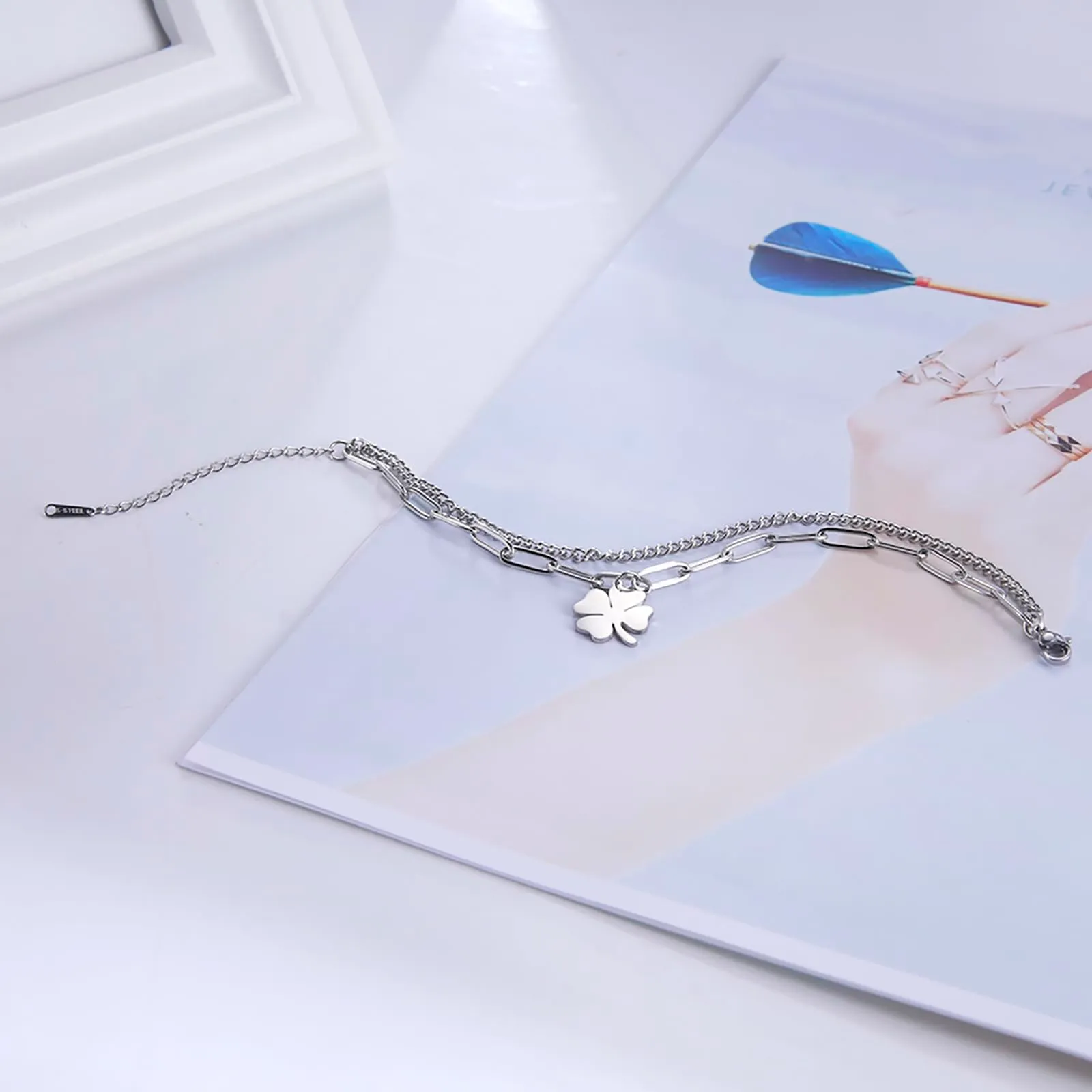 VASSAGO Bracciale da donna con quadrifoglio in acciaio inox, Misura unica - immagine 3