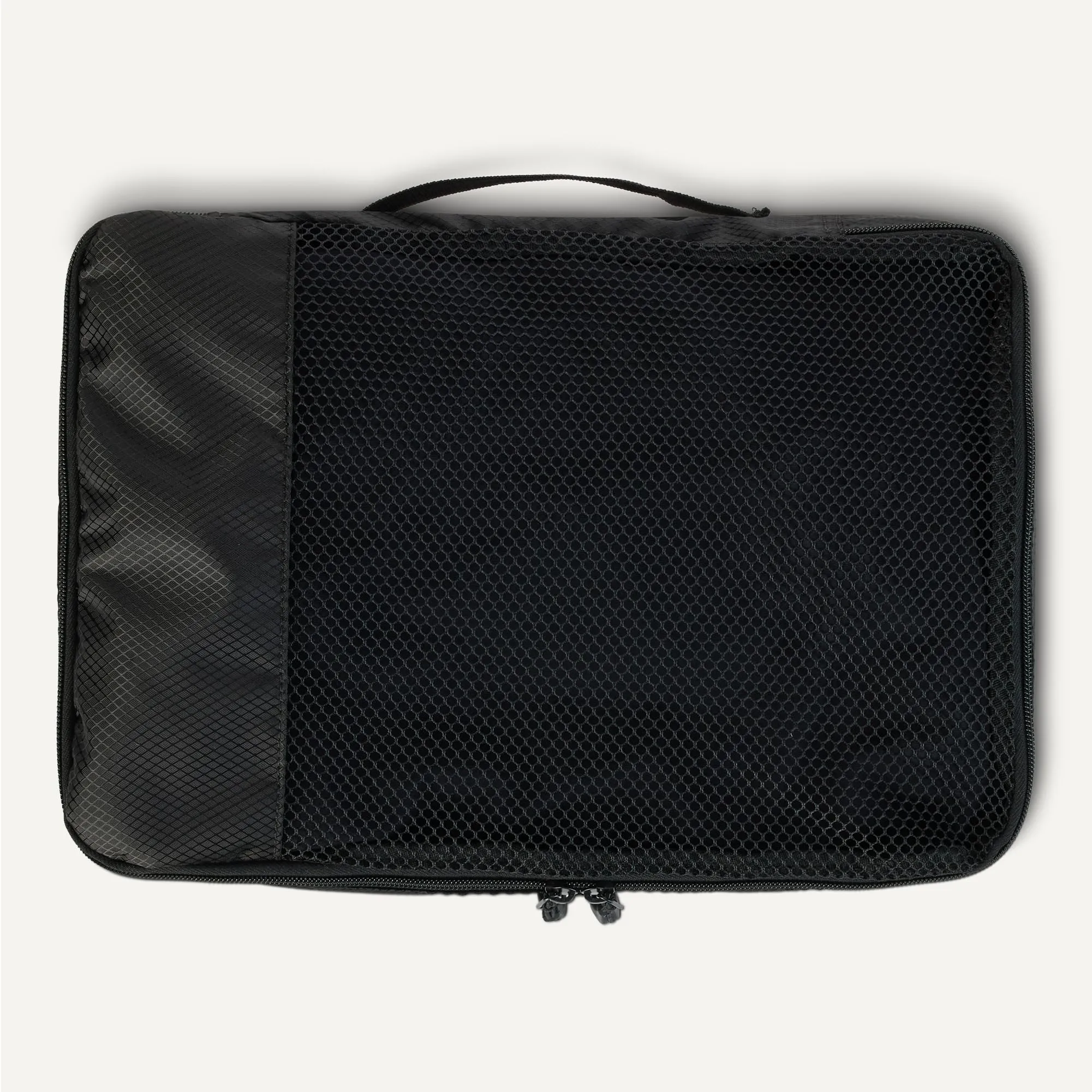 Amazon Essentials Set di 4 Packing Cube, Organizer per Bagagli in Poliestere con Doppia Cerniera e Rete, Medium, Nero - immagine 5