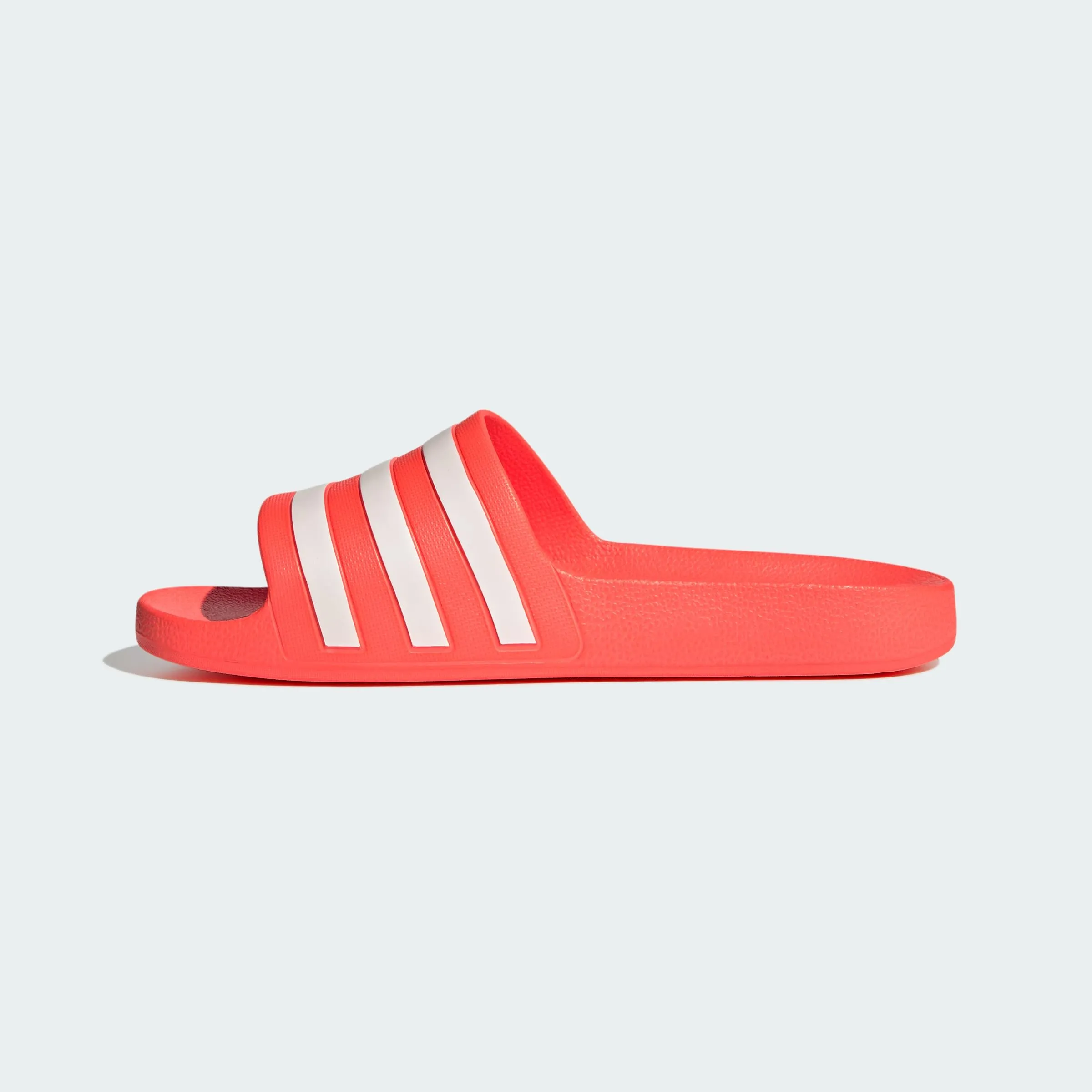 Adidas Adilette Aqua Slides - Solar Red / Cloud White / Solar Red - 39 EU - immagine 3