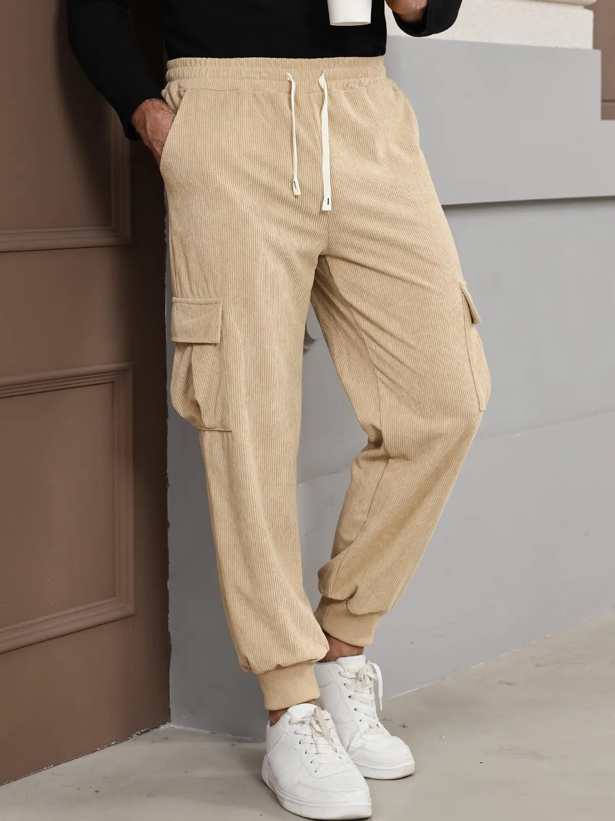 Suwangi Pantaloni Jogging Velluto a Coste Cargo da Uomo con Tasche - immagine 2