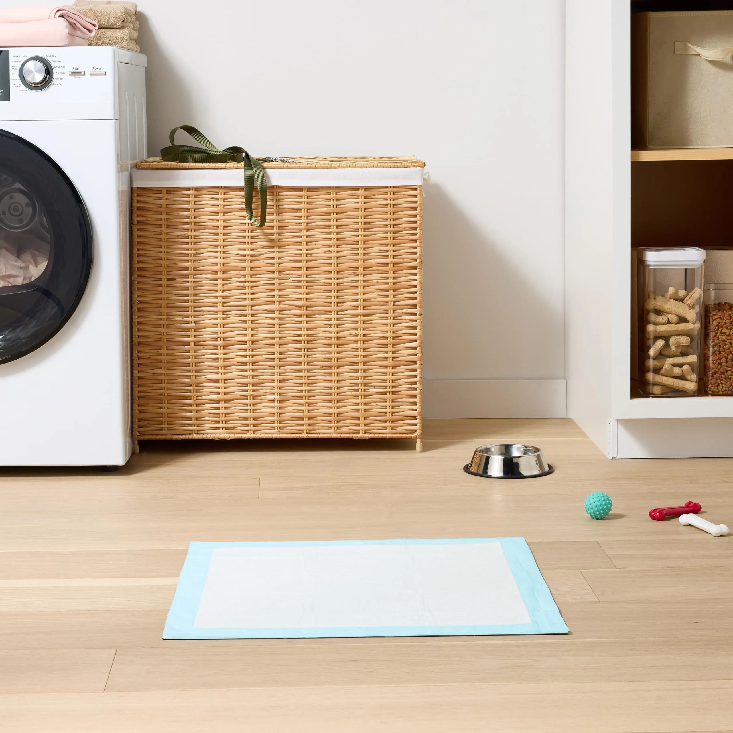 Amazon Basics Tappetini per addestramento cani e cuccioli, 5 strati, XL, confezione da 60, Celeste - immagine 5