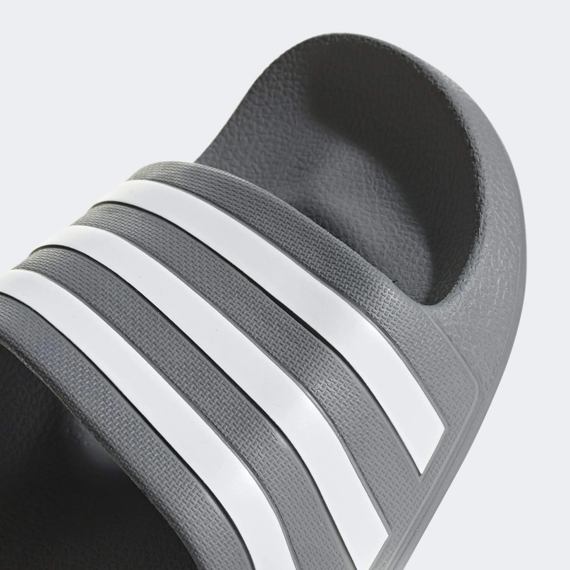 Adidas Adilette Aqua Slides - Grey Three / Cloud White / Grey Three - UK 11 / EU 46 - immagine 9