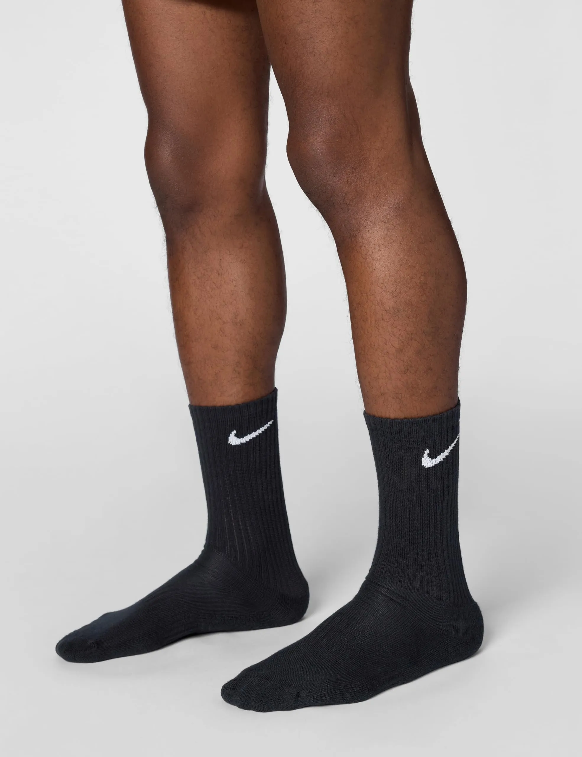 Nike Everyday Cushion Crew Training Socks, 3 Pair, Black/White, Medium - immagine 2