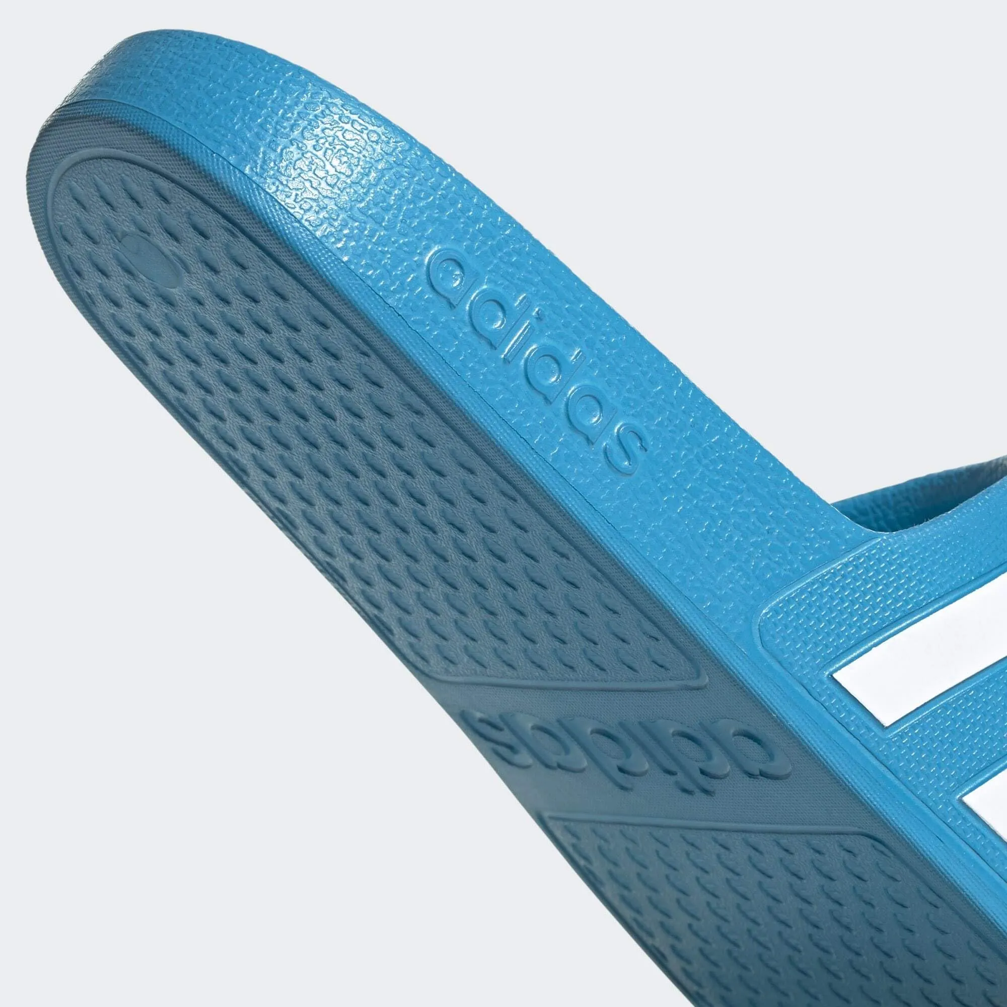 Adidas Adilette Aqua Slides - Solar Blue / Cloud White / Solar Blue - UK 9 / EU 43 - immagine 9