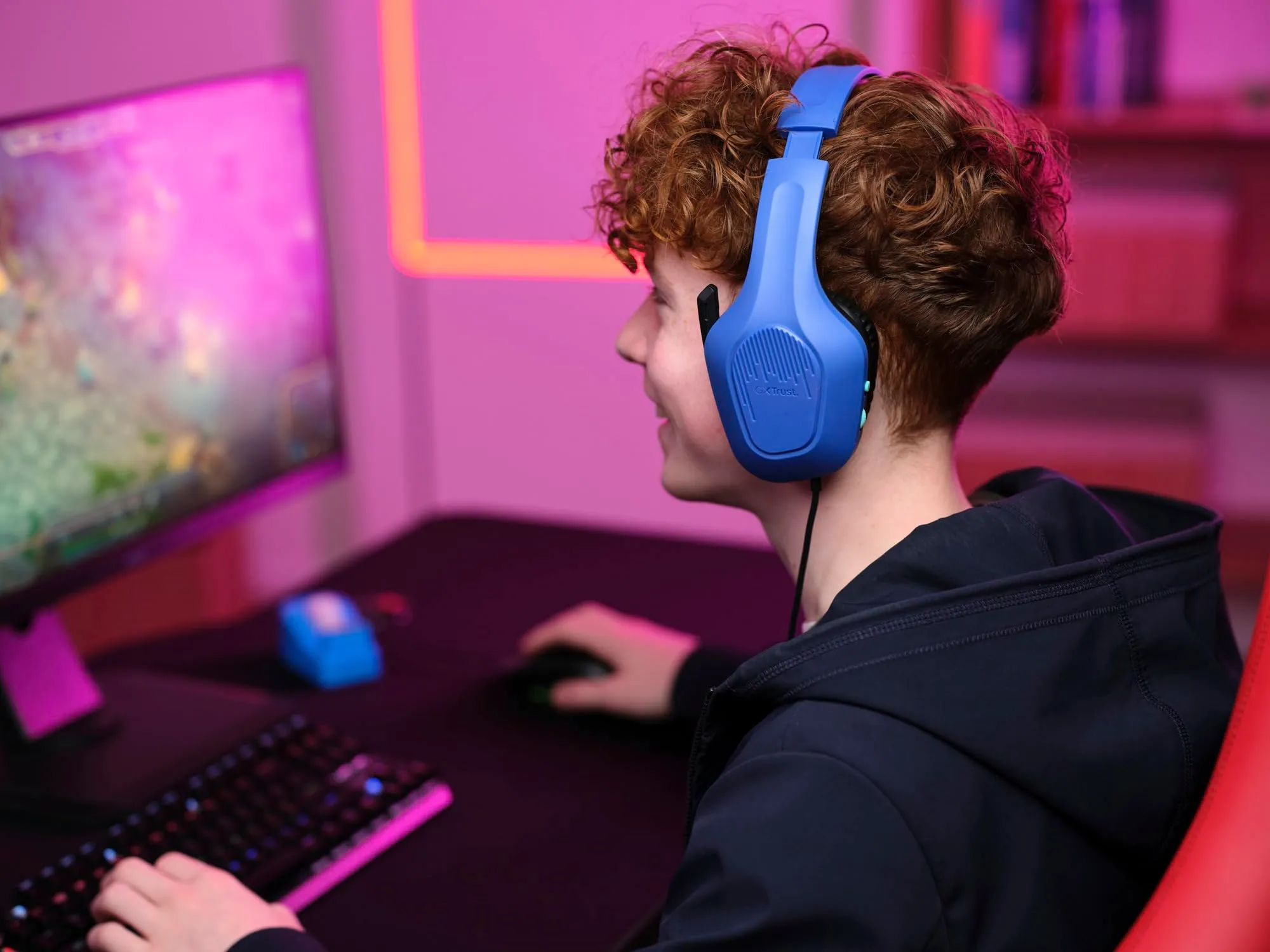 Trust Gaming GXT 415B Zirox Cuffie Gaming Blu per PC, Xbox, PS4, PS5, Switch, Mobile - immagine 7