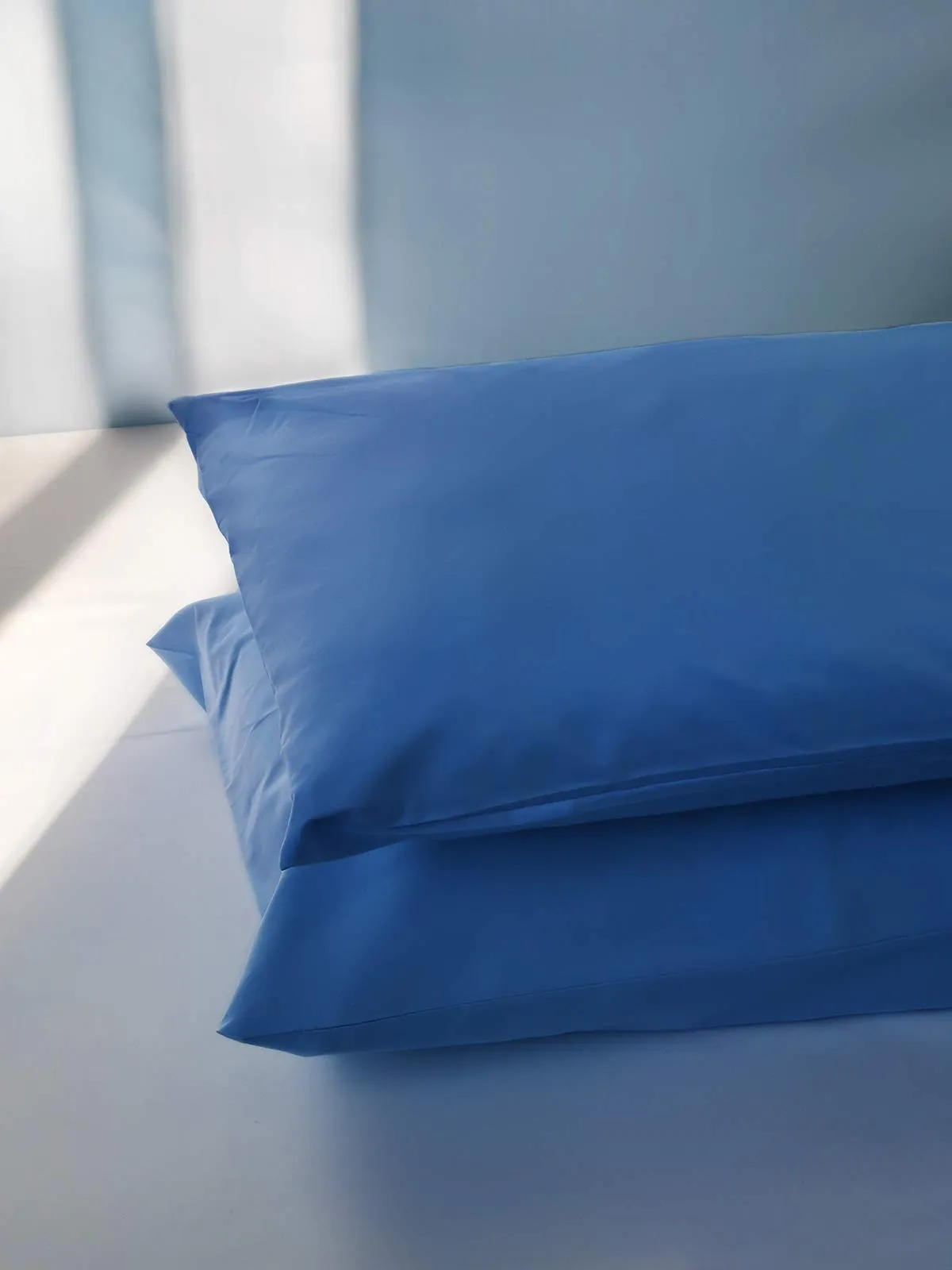 FARFALLAROSSA Coppia di Federe 100% Cotone, Chiusura a Busta, 50x80 cm, Blu Reale - immagine 4