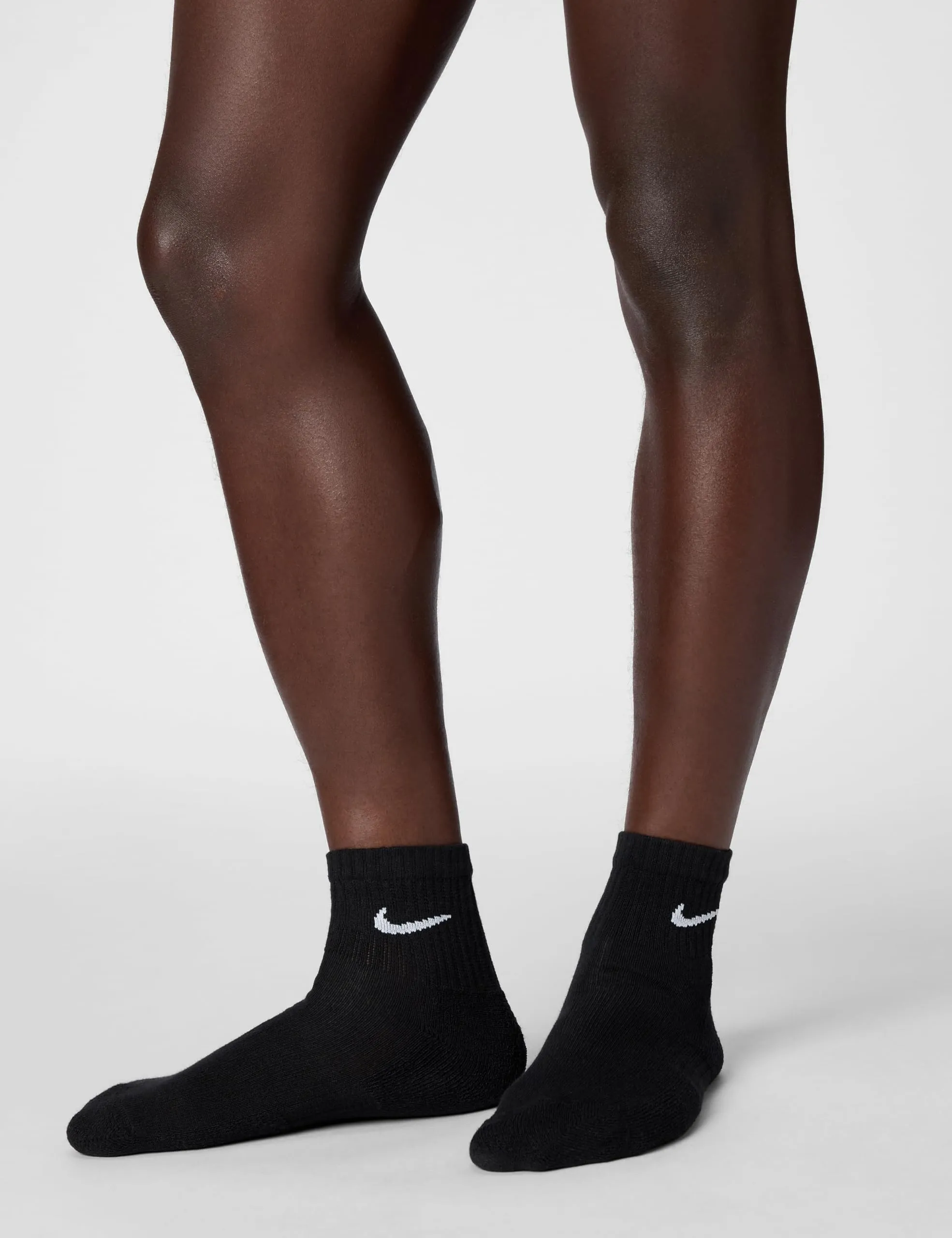 Nike Everyday Cushioned Socks Men's SX7669-010 Black/White Size L - immagine 2