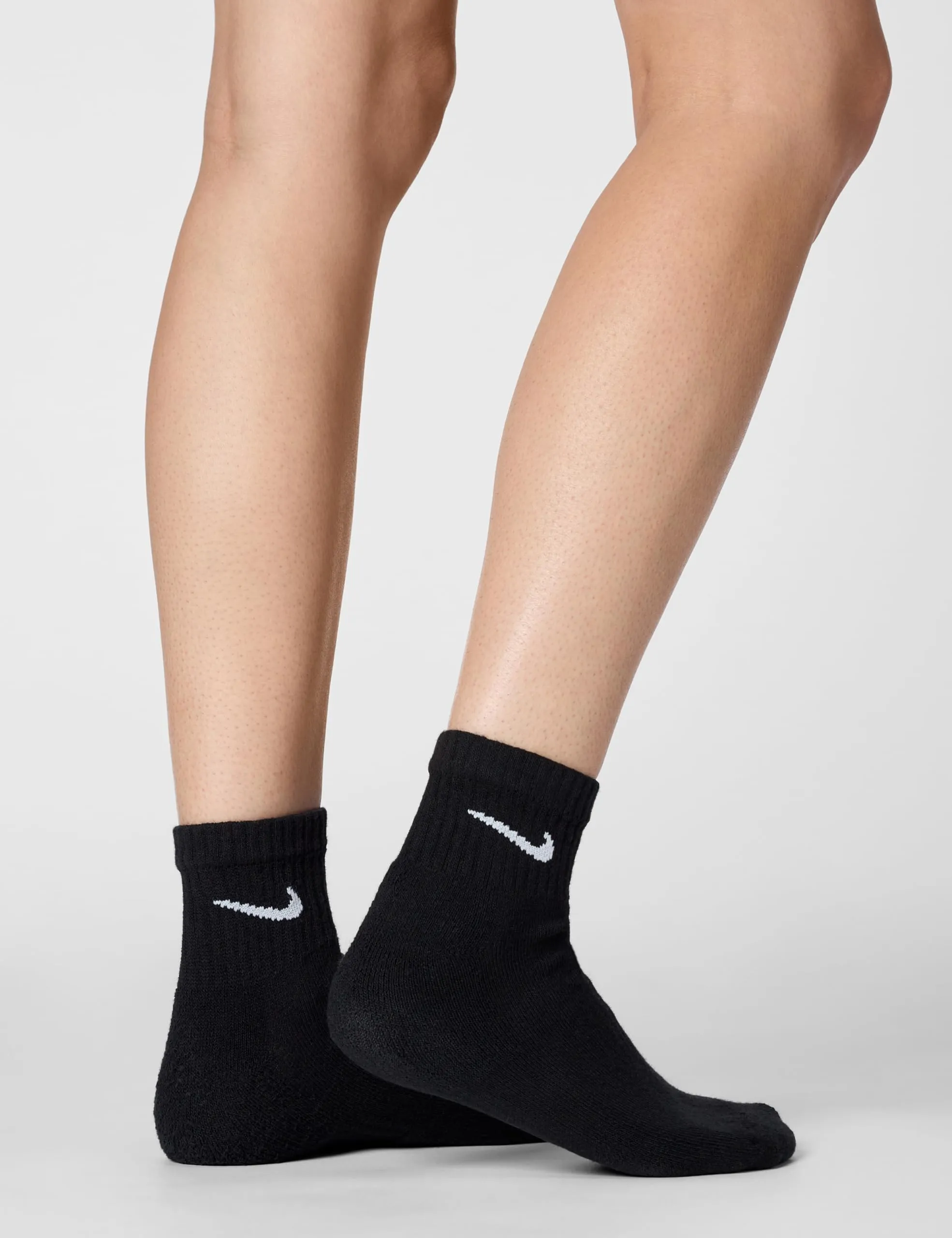 Nike Men's Everyday Cushioned Socks - Black/White - Medium - immagine 5