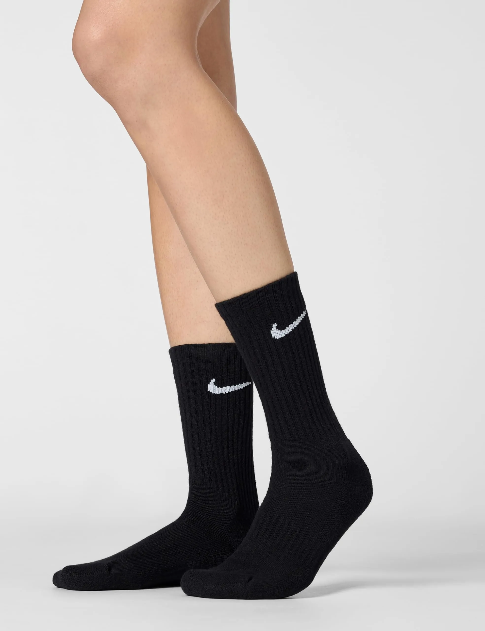 Nike Unisex Everyday Cushioned Training Crew Socks, 6 Pairs, Black/White, XL - immagine 4