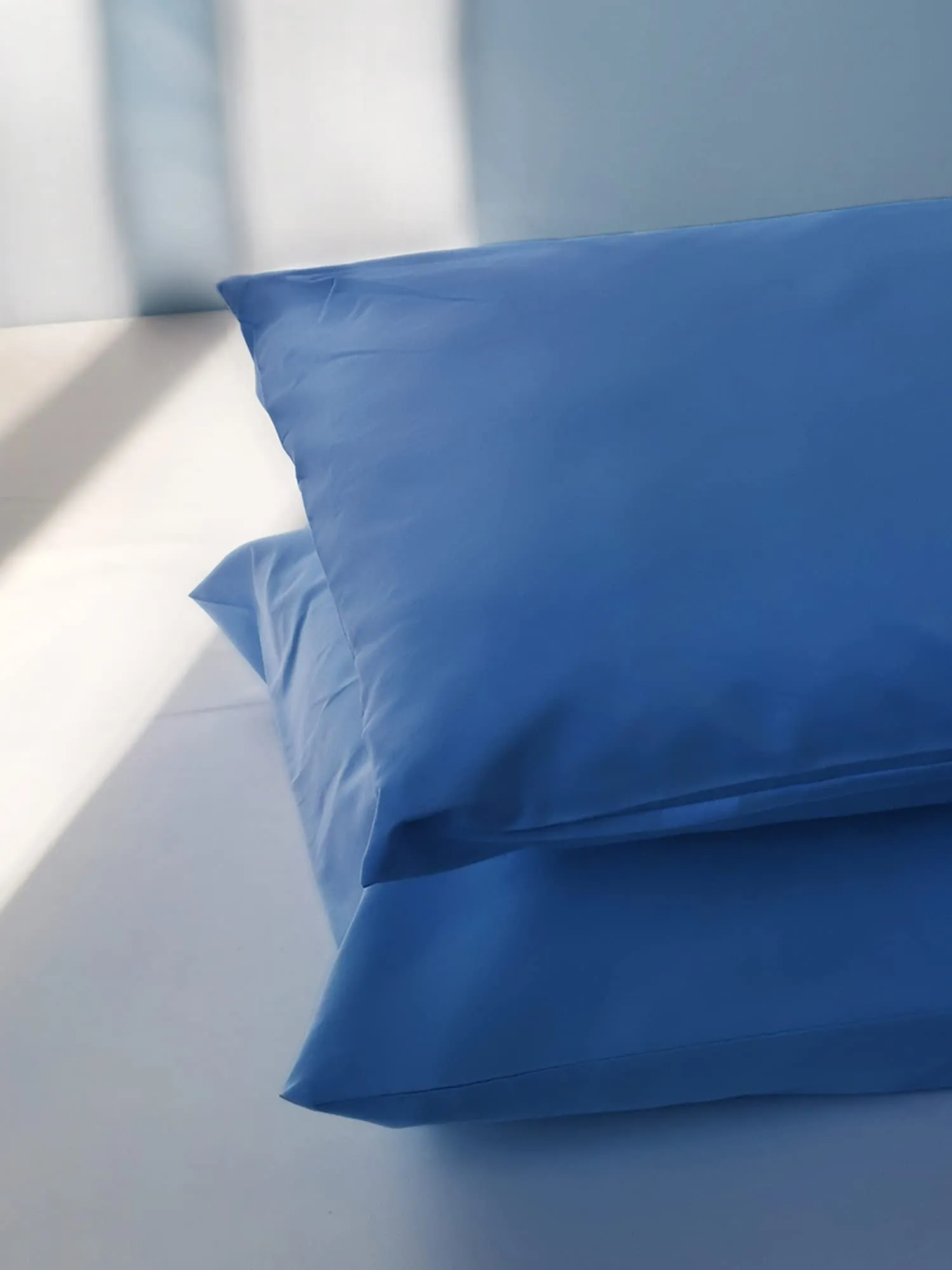 FARFALLAROSSA Set di 2 Federe in Cotone 40x80 cm, Chiusura a Busta, Blu Reale - immagine 4