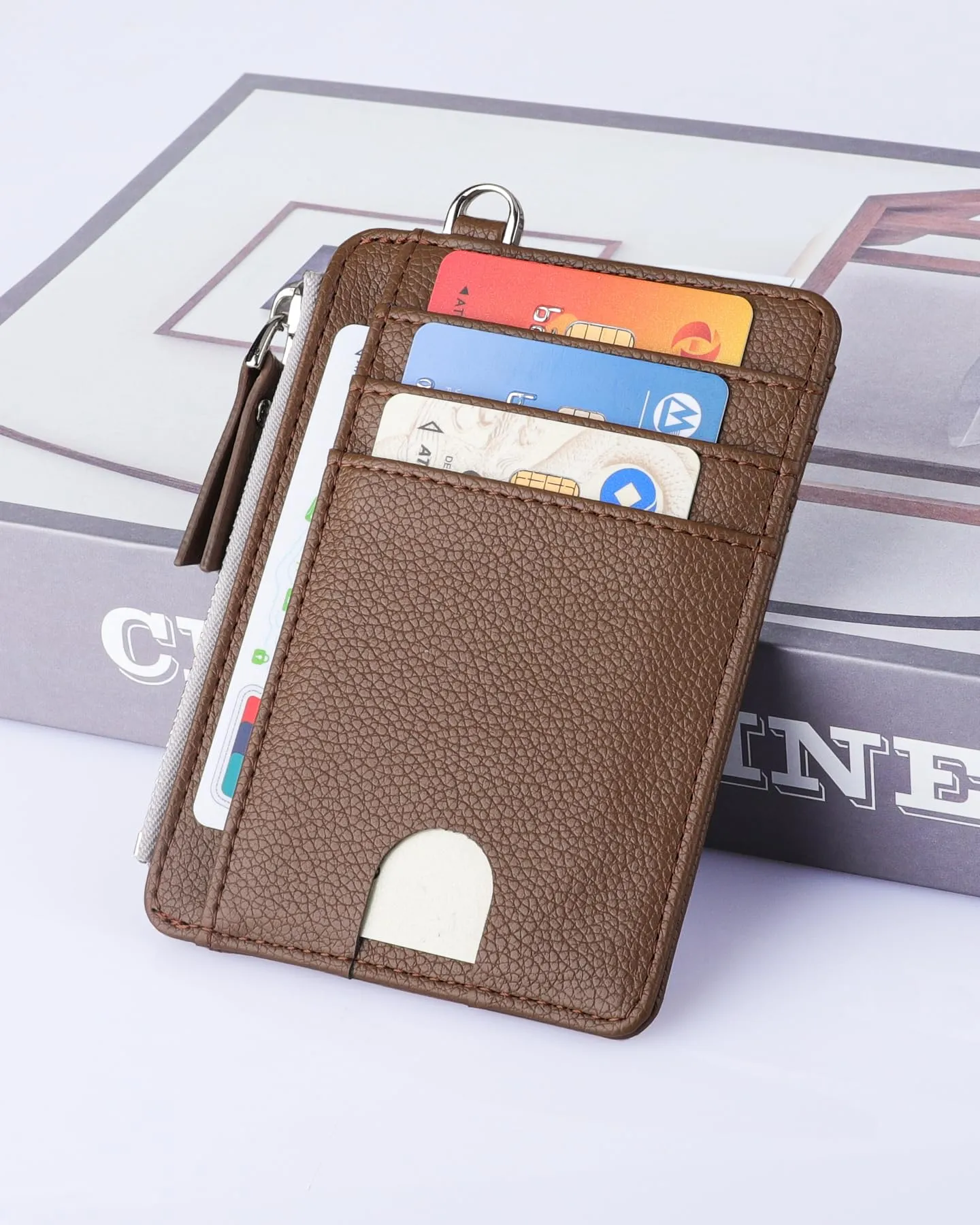 Teskyer Porta Carte Uomo Slim Minimalista, Blocco RFID, 1 Finestra Identificativa, con Cerniera, Marrone - immagine 4