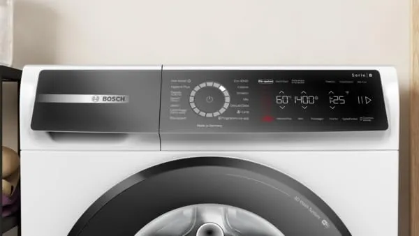 Bosch Serie 8 WGB24400IT Lavatrice 9kg 1400 giri/min Efficienza A-20% - immagine 5