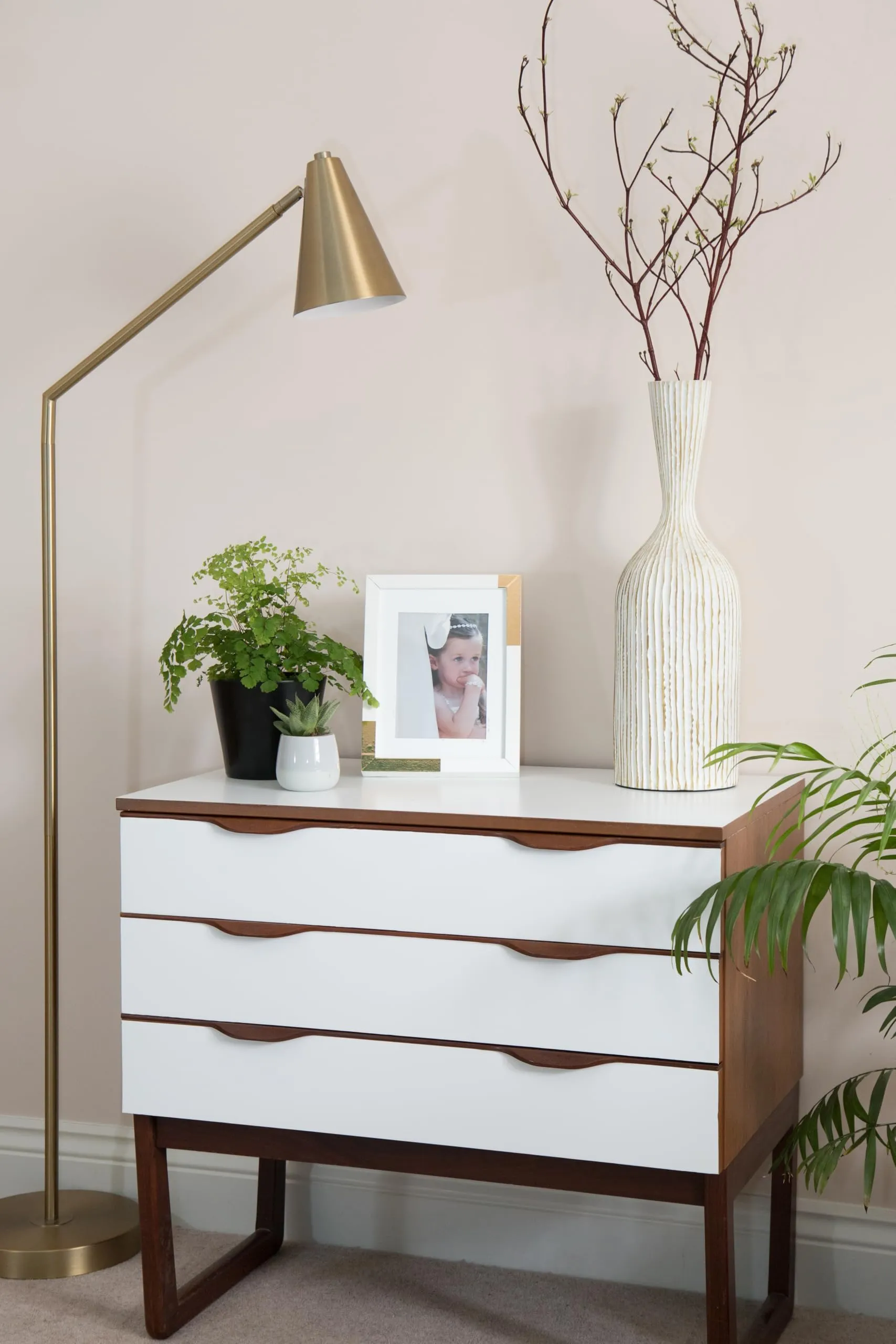 d-c-fix Pellicola Adesiva per Mobili - Bianco Opaco 67,5 cm x 2 m - immagine 2