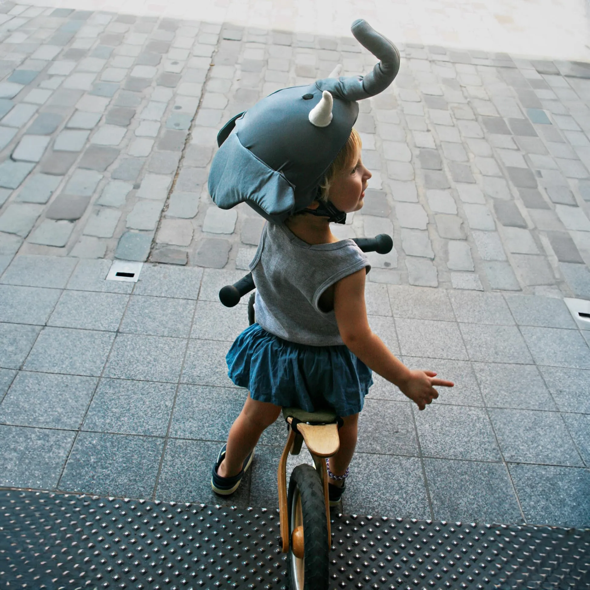 Coolcasc Copricasco Universal, Elefante - immagine 6