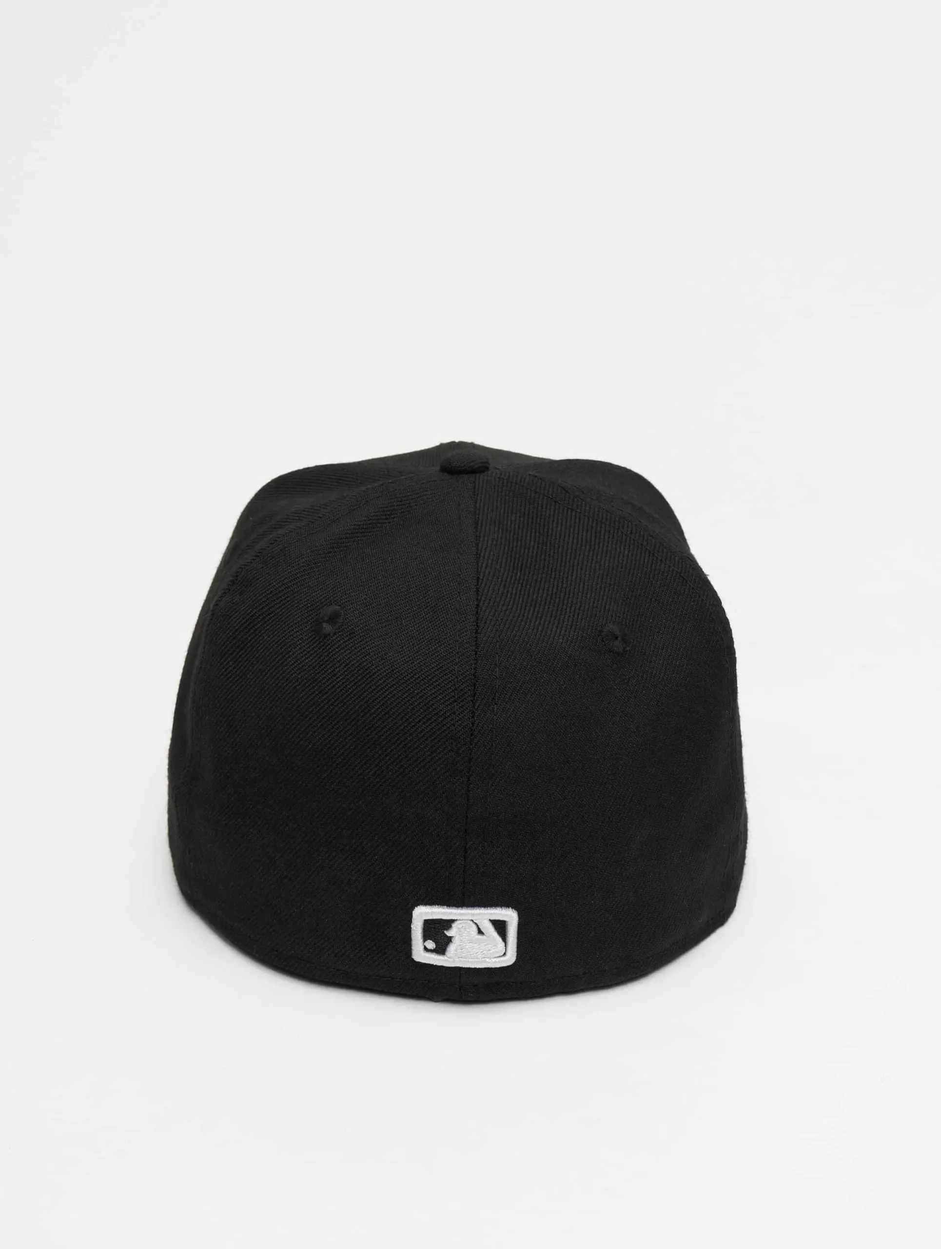 New Era MLB Basic York Yankees Men's Cap, Black, 8 1/4 - immagine 2