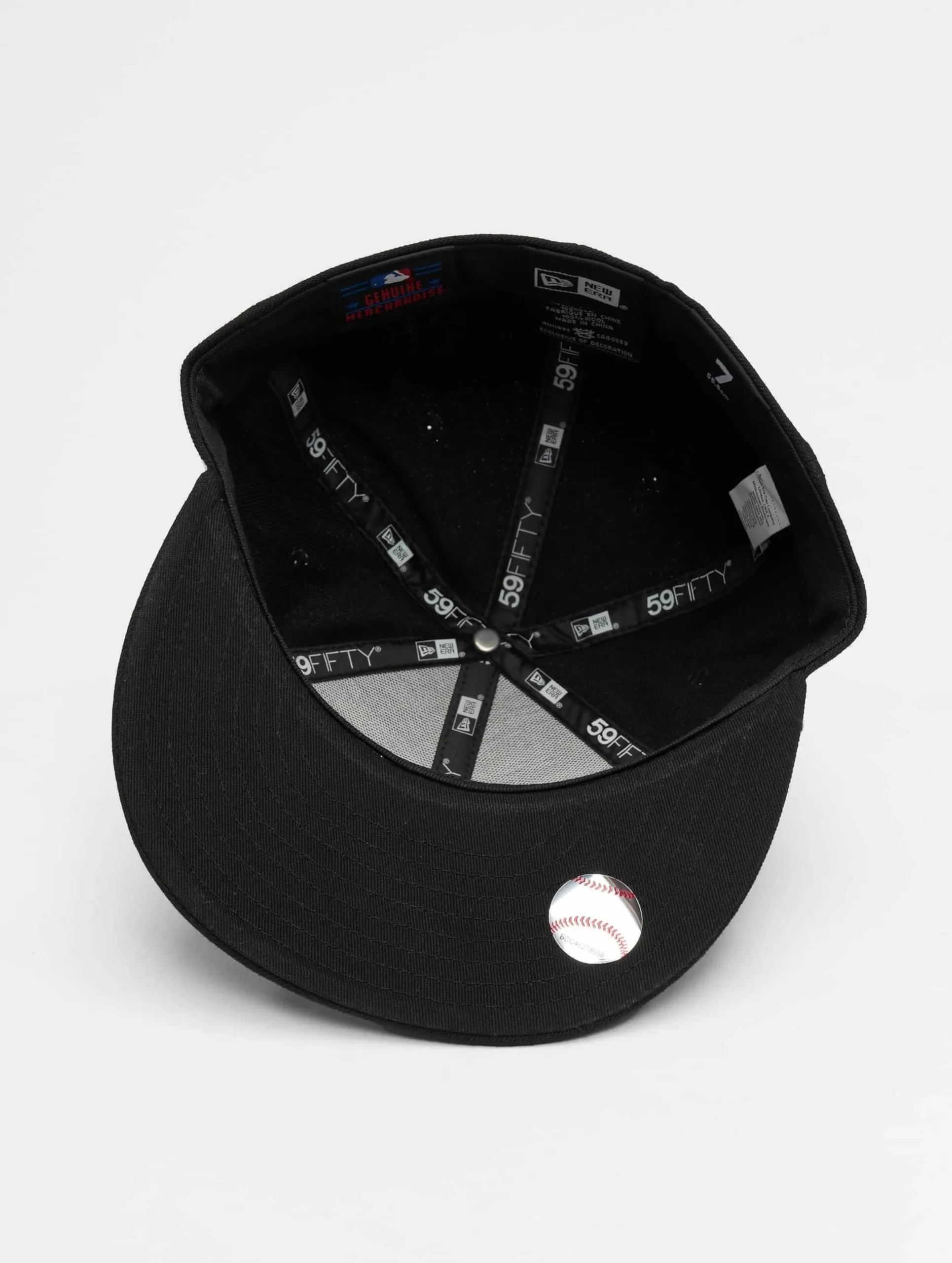 New Era MLB Basic York Yankees Men's Cap, Black, 8 1/4 - immagine 3