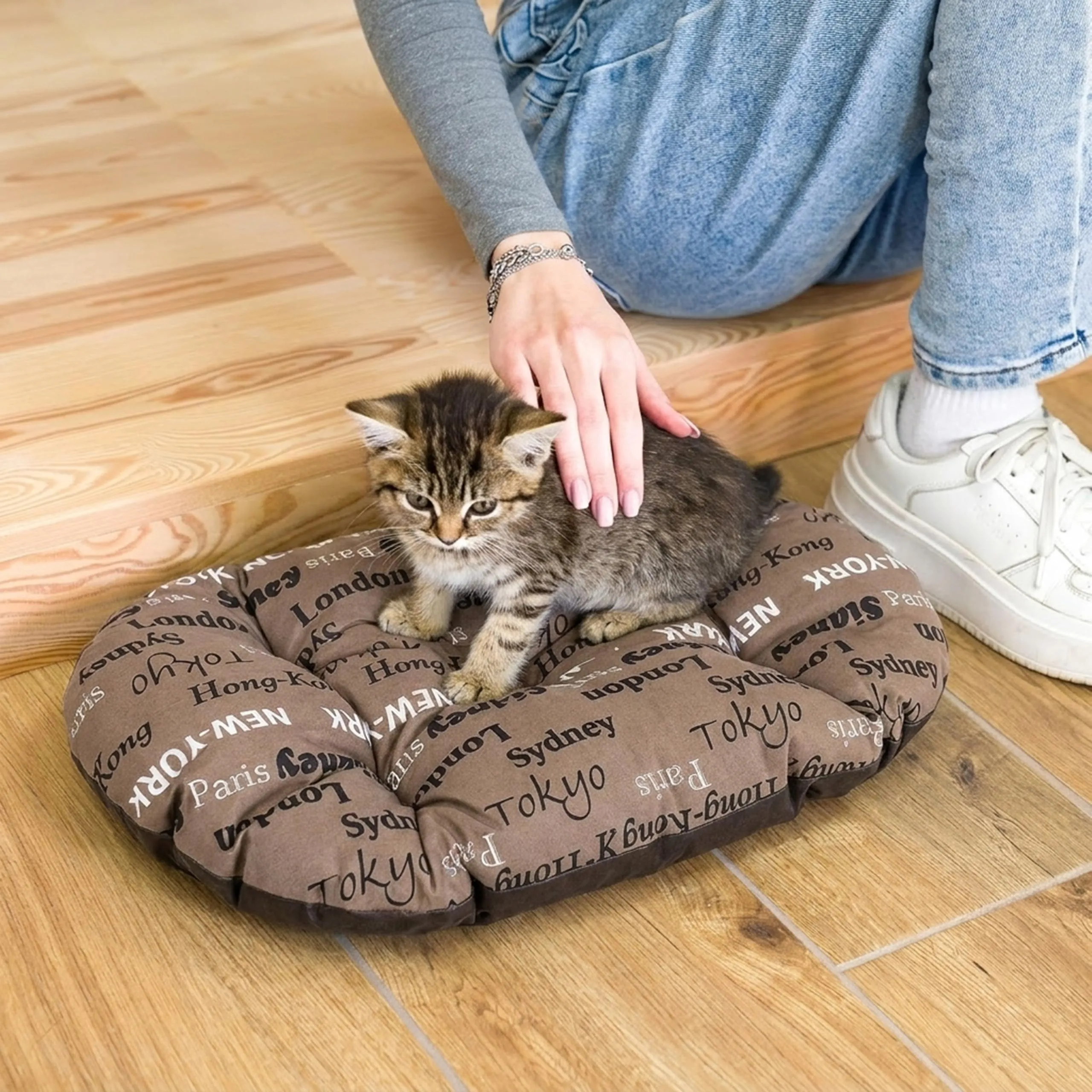 Ferplast Relax Cuscino per Cani e Gatti, 43 x 30 cm, Marrone - immagine 2