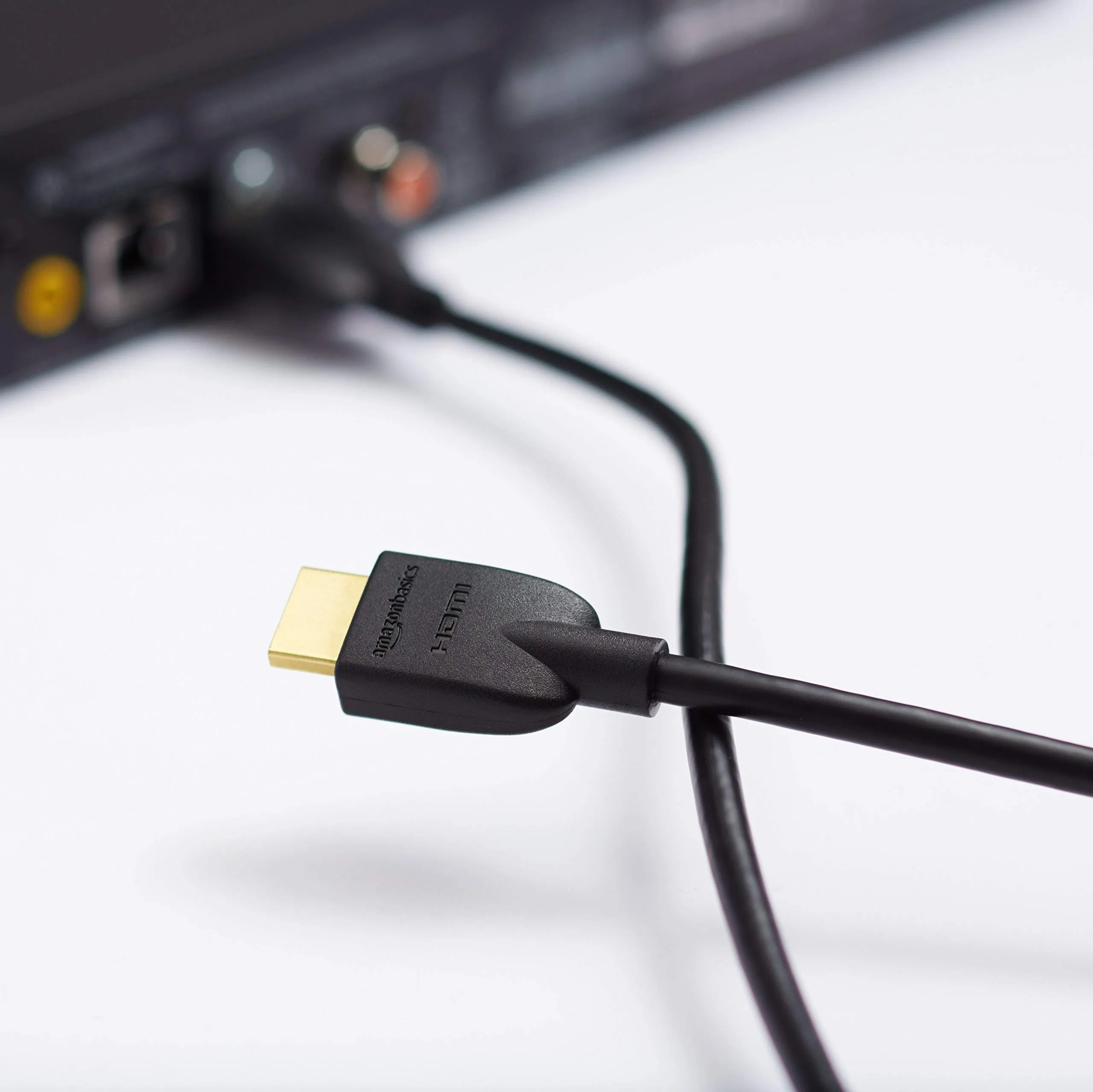Amazon Basics Cavi HDMI 4K con Ethernet, 3 m, 18 Gbps, 4K@60 Hz, 2160p, Nero (Confezione da 3) - immagine 6