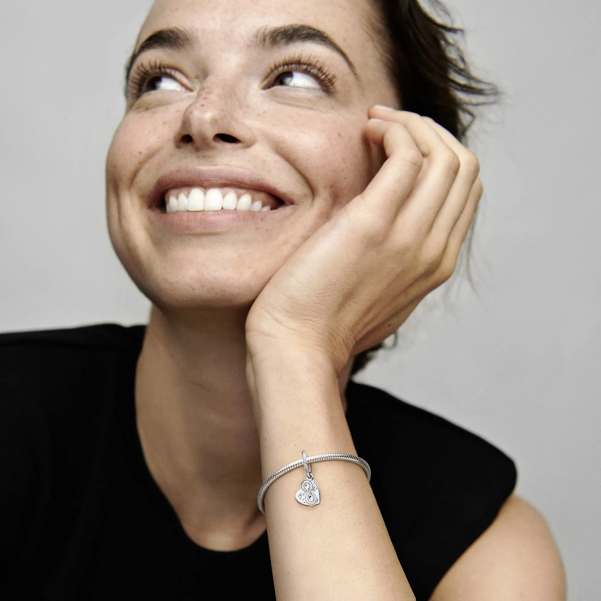 Pandora Icons Pendente a forma di cuore Forever Friends in argento con zirconia cubica trasparente - immagine 3