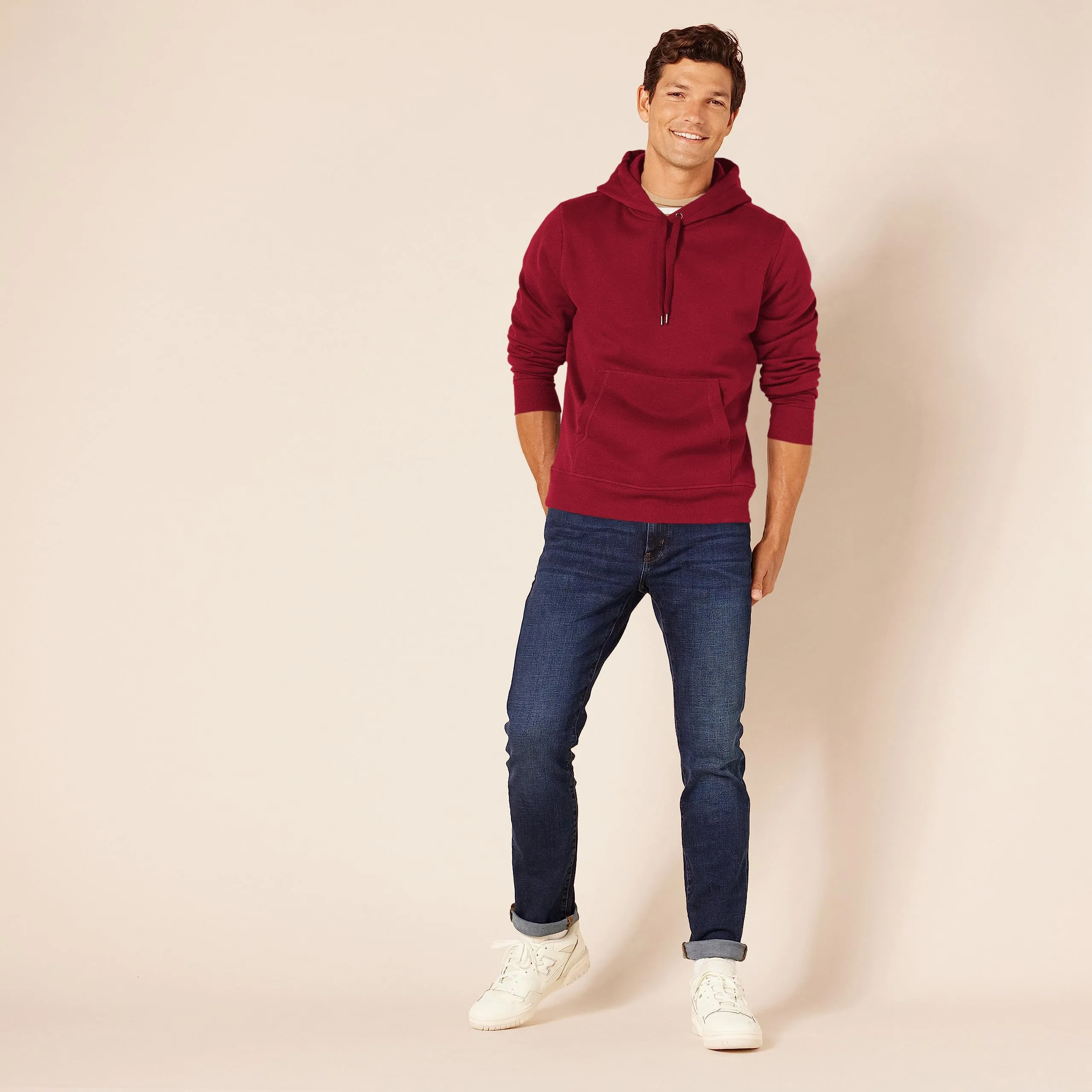 Amazon Essentials Felpa con Cappuccio Uomo, Rosso Scuro, S - immagine 4